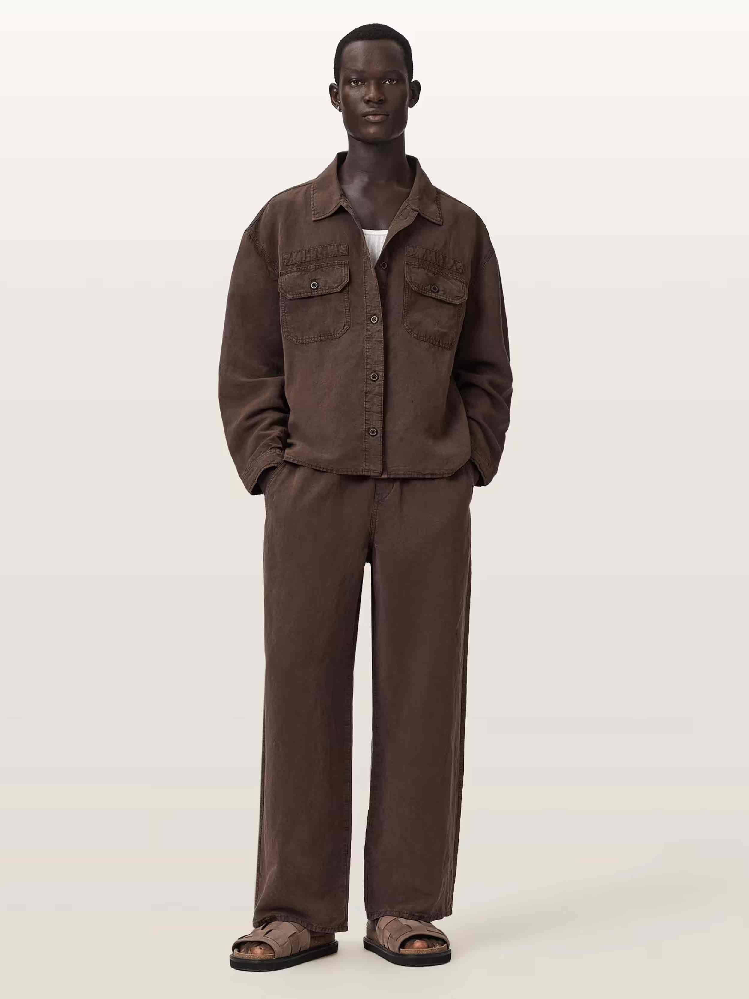 PLUM BROWN