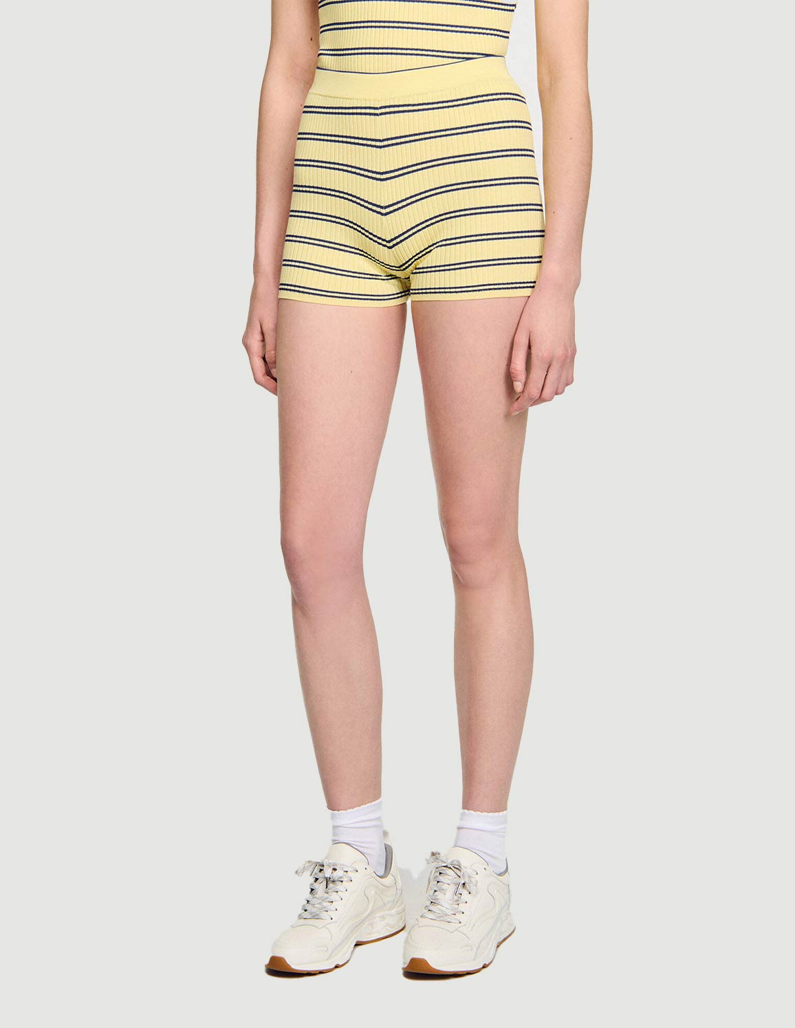 Light Yellow