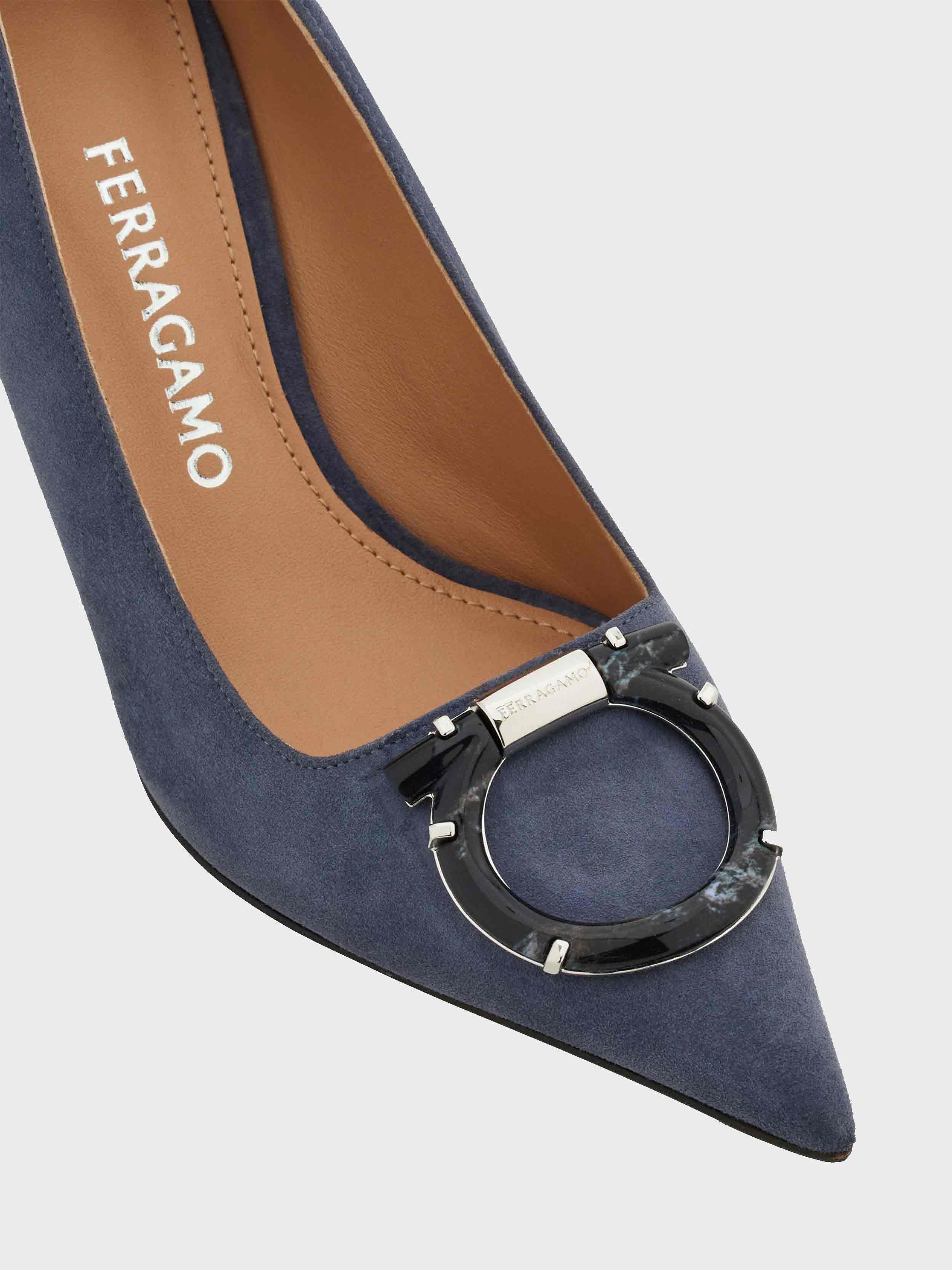 medium blue
