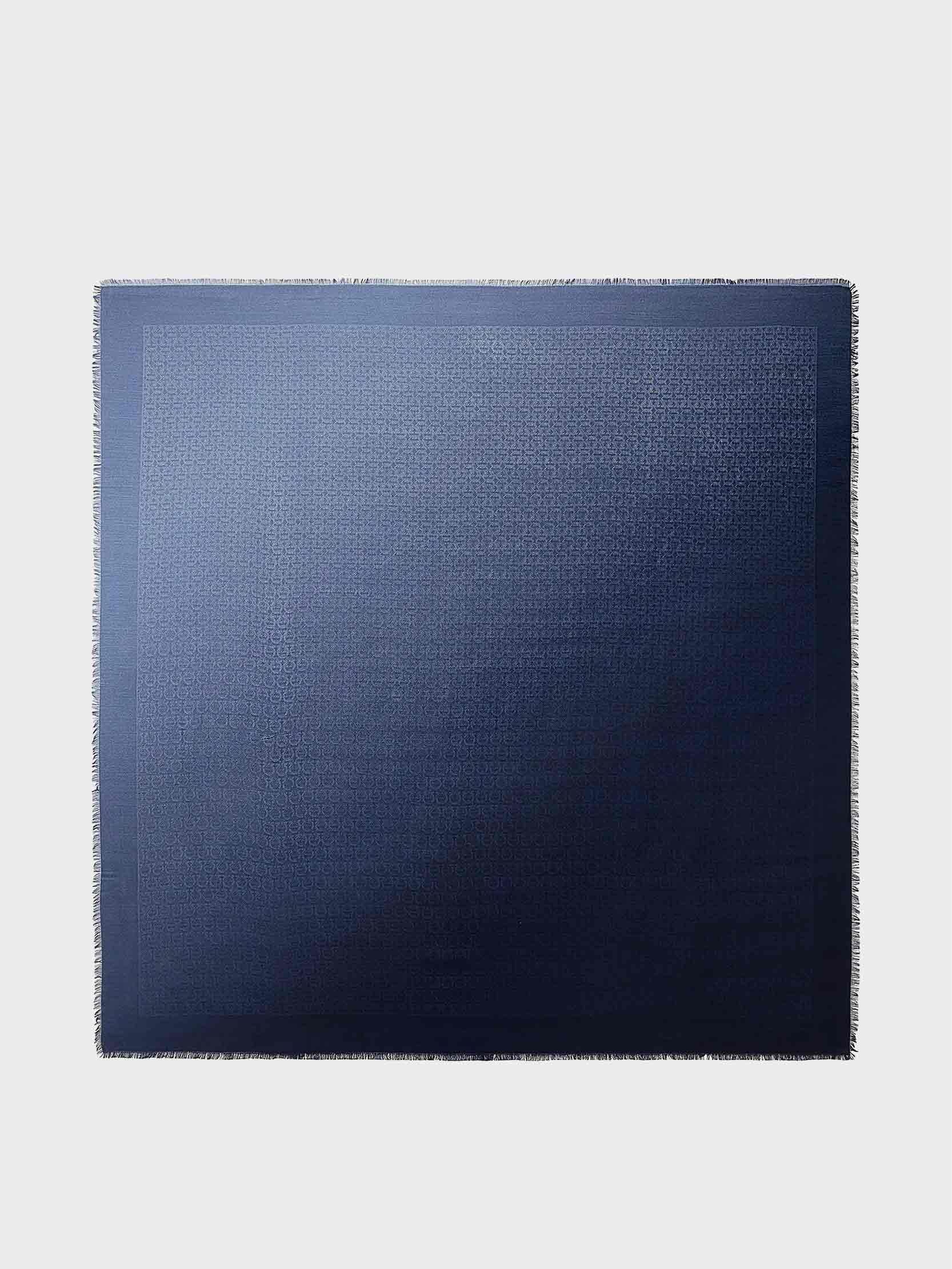Blue/White