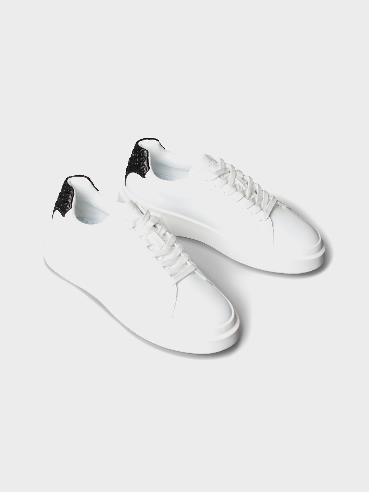 Bright white/Black
