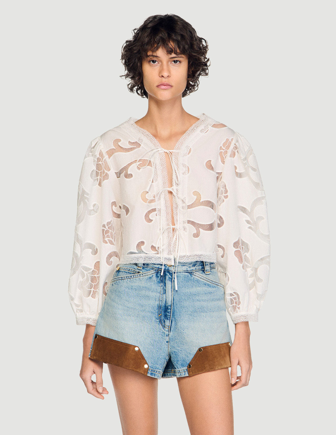 Off White