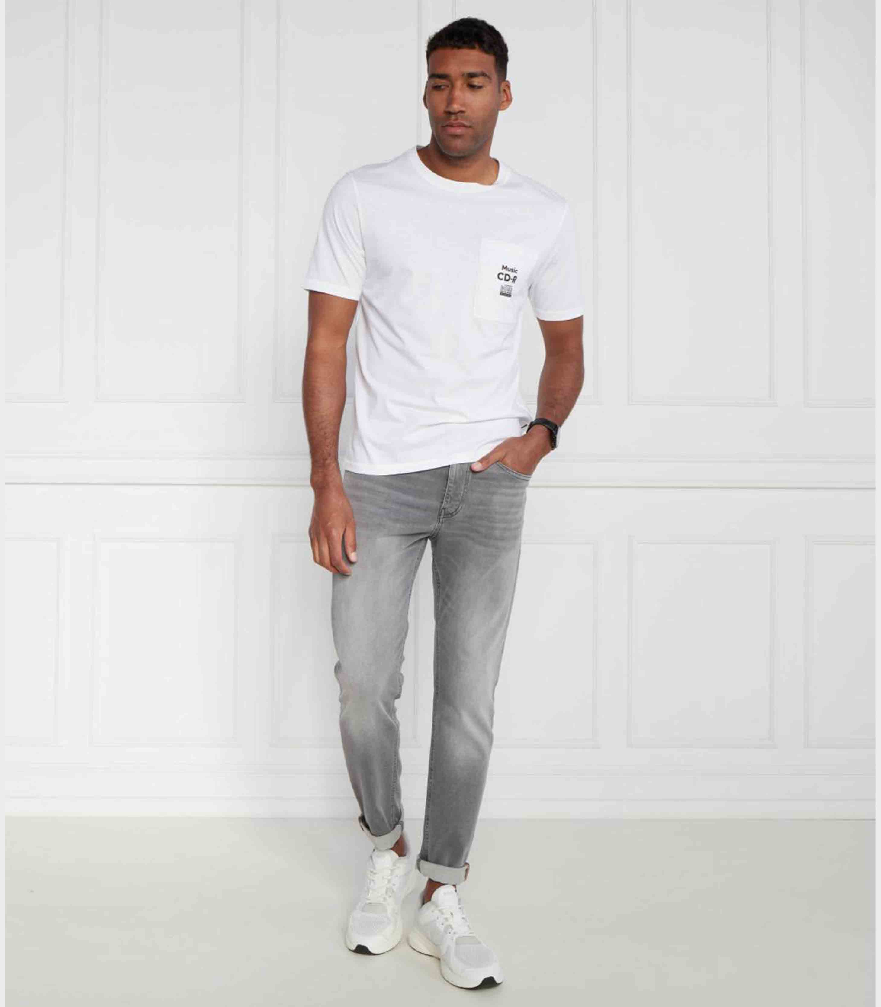 medium grey