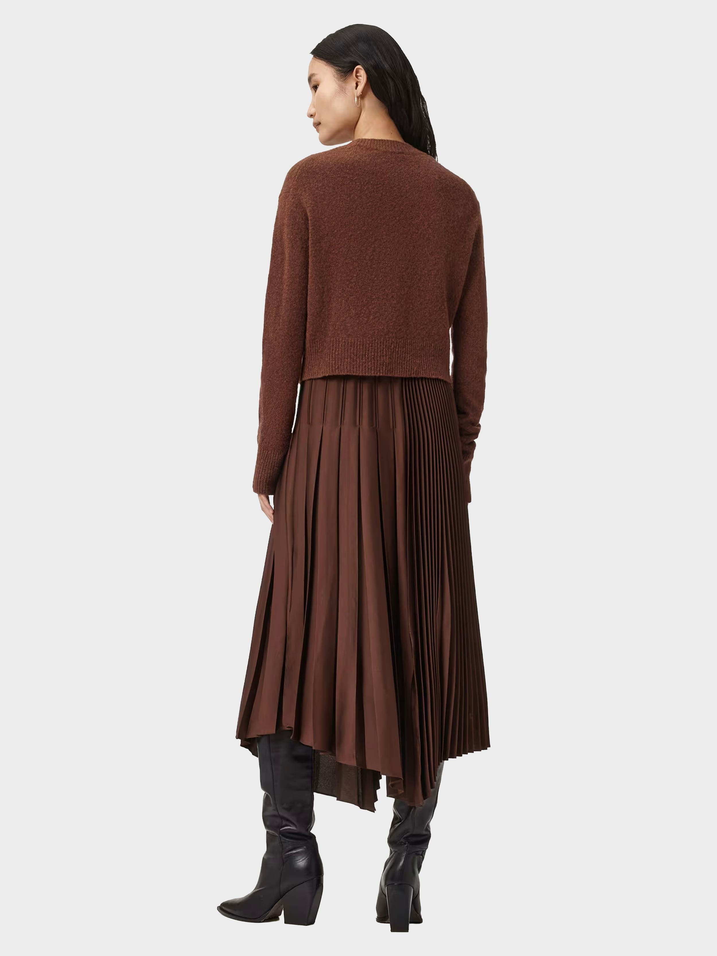 CHESTNUT BROWN