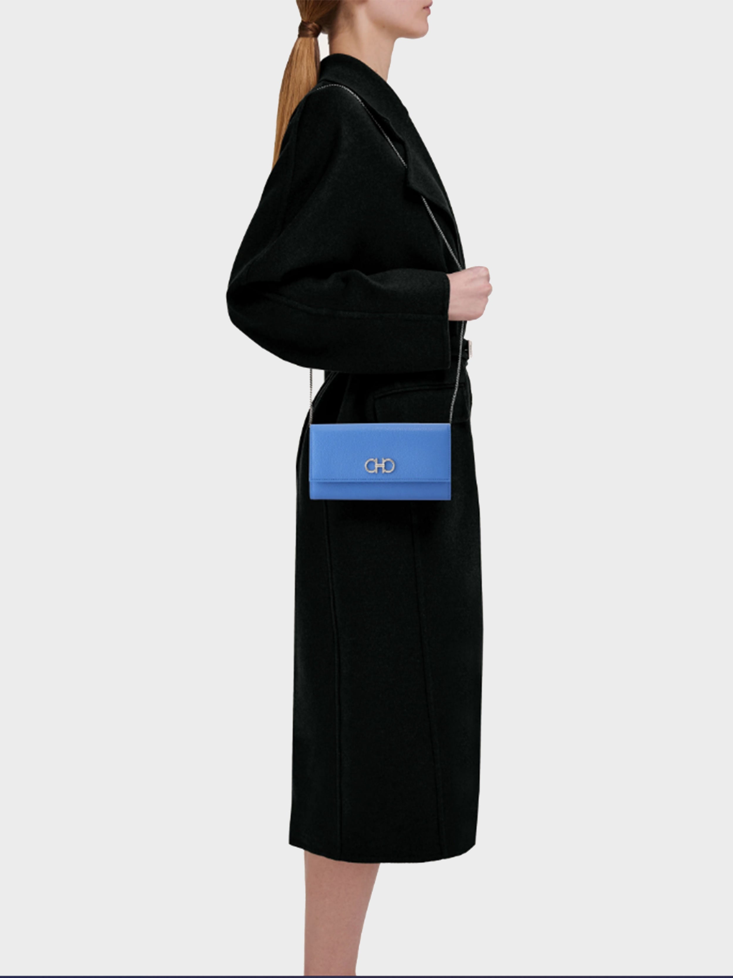 medium blue