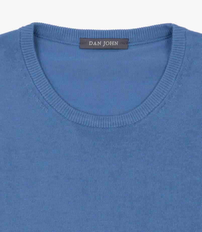 medium blue