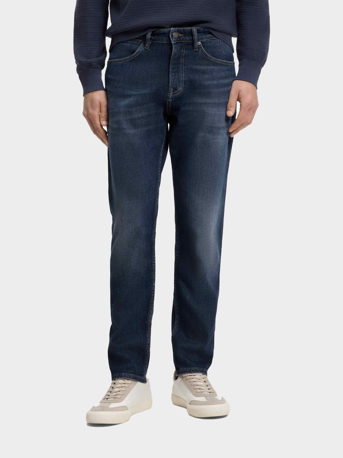 Medium Blue