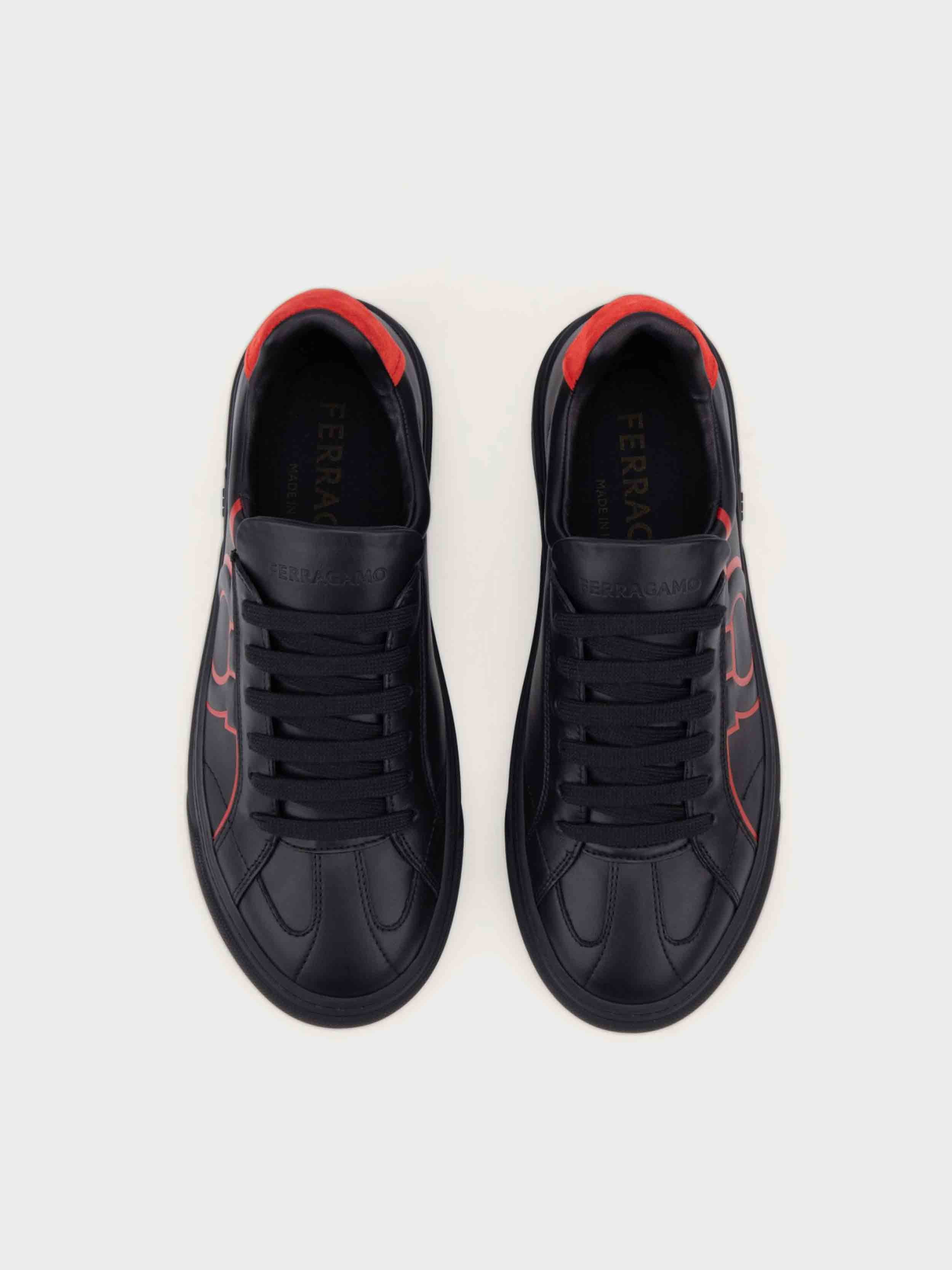 Black/Red