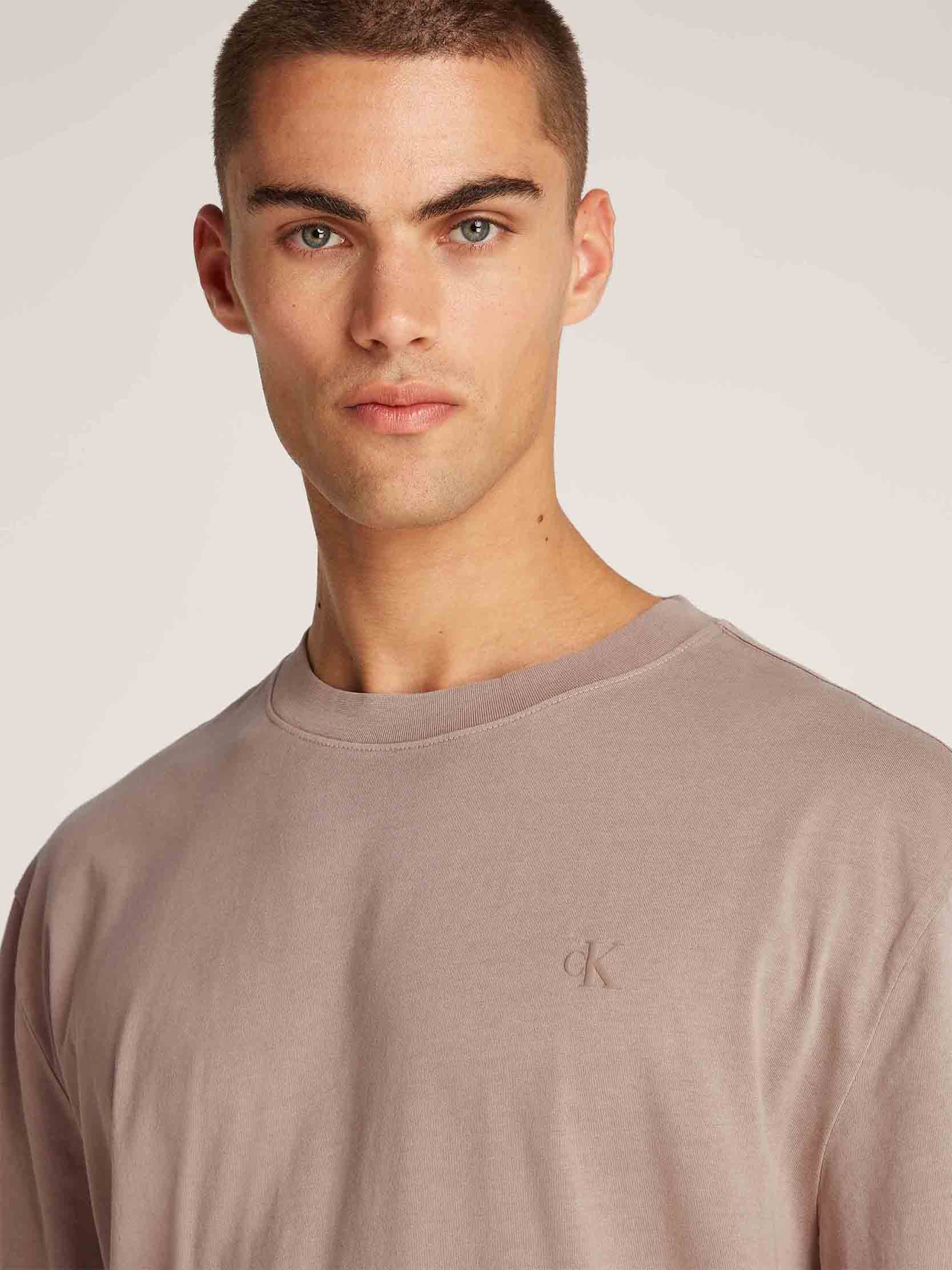 Brownish Gray