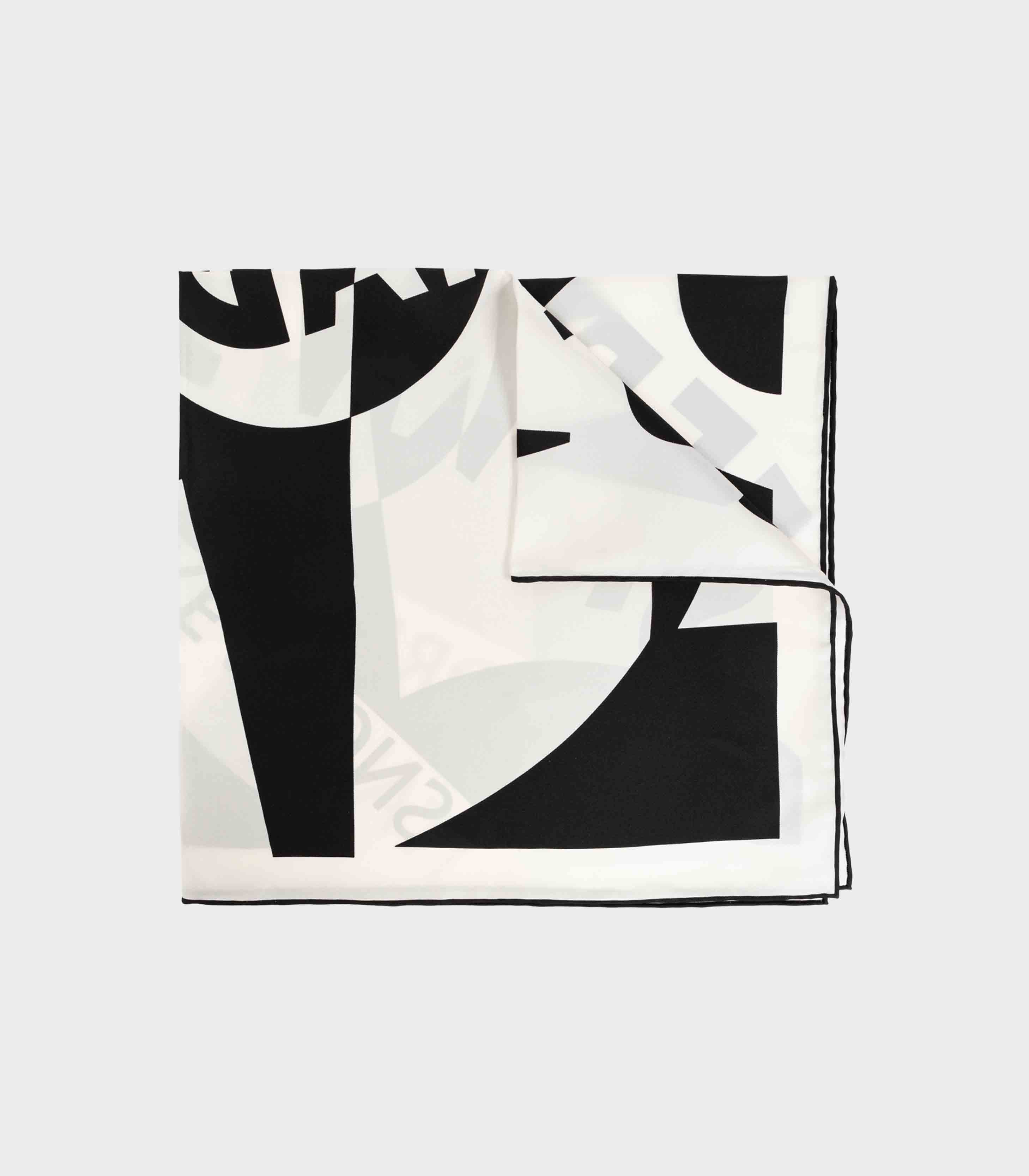 black/white