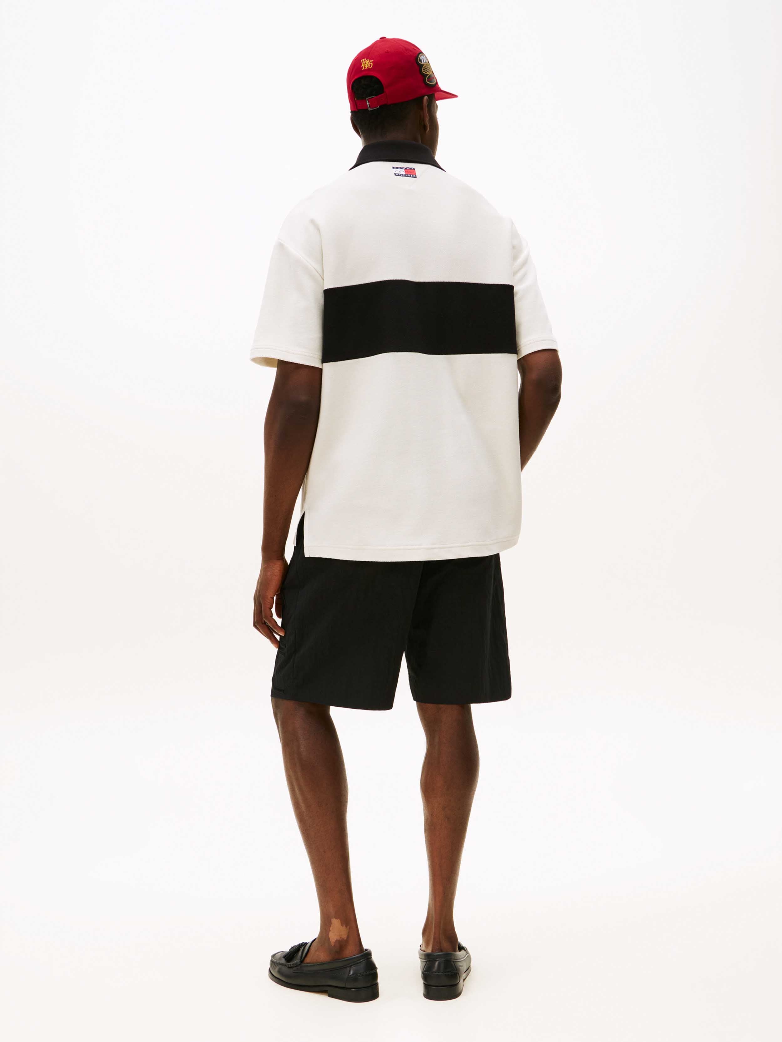 Off white/Black