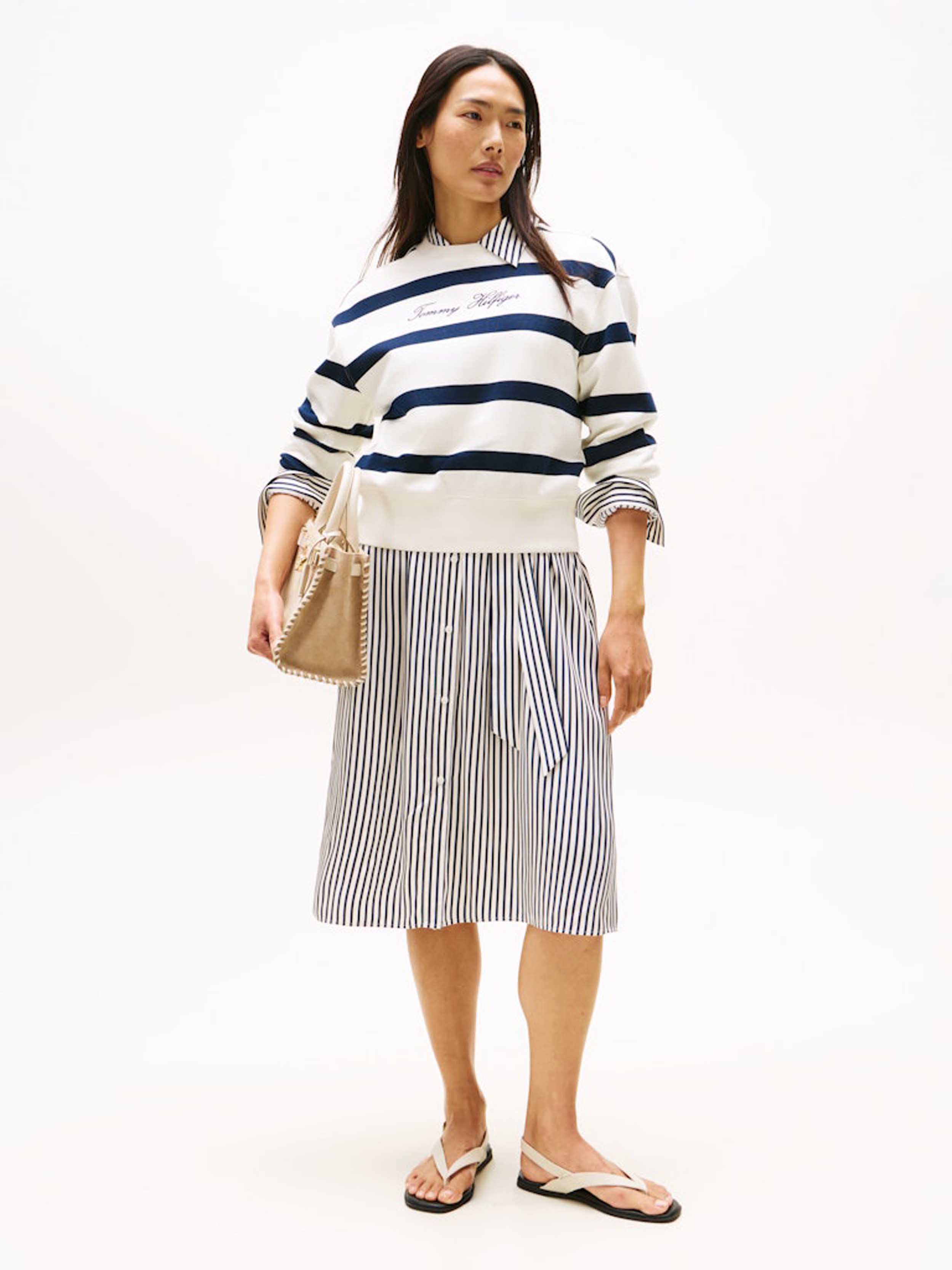White / Navy Stripe