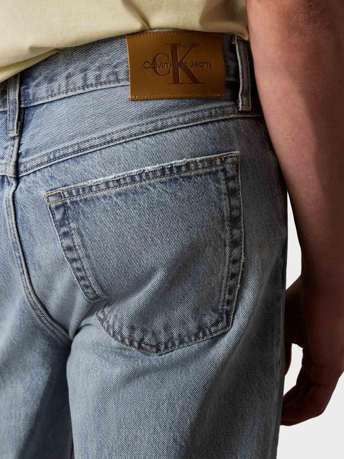 Medium Denim