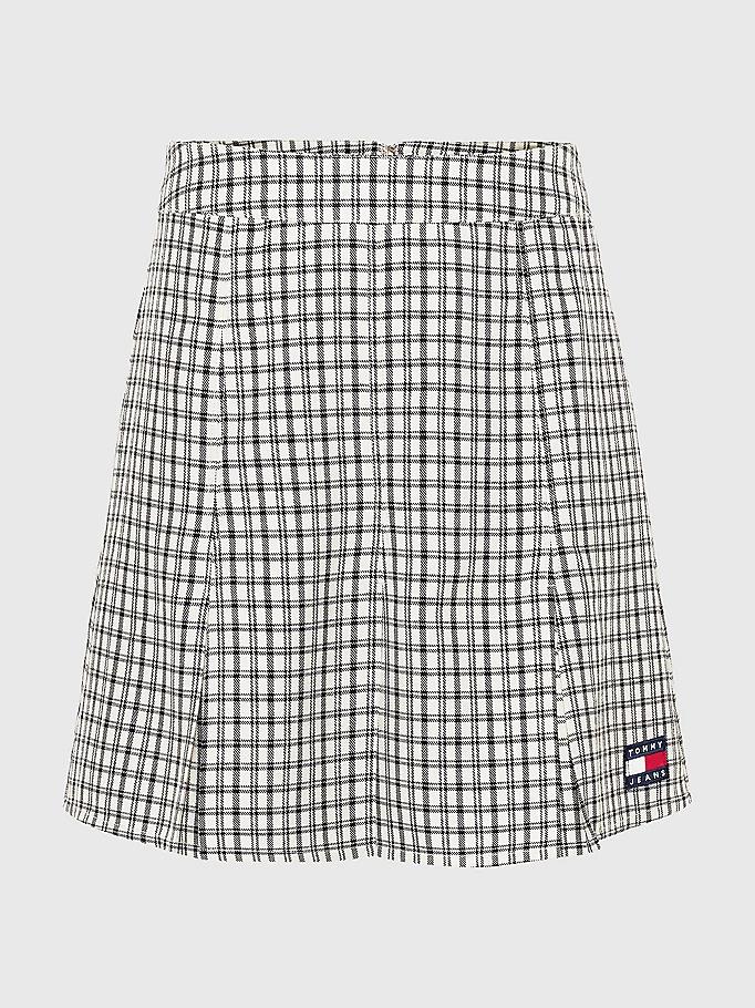 Checks Pattern