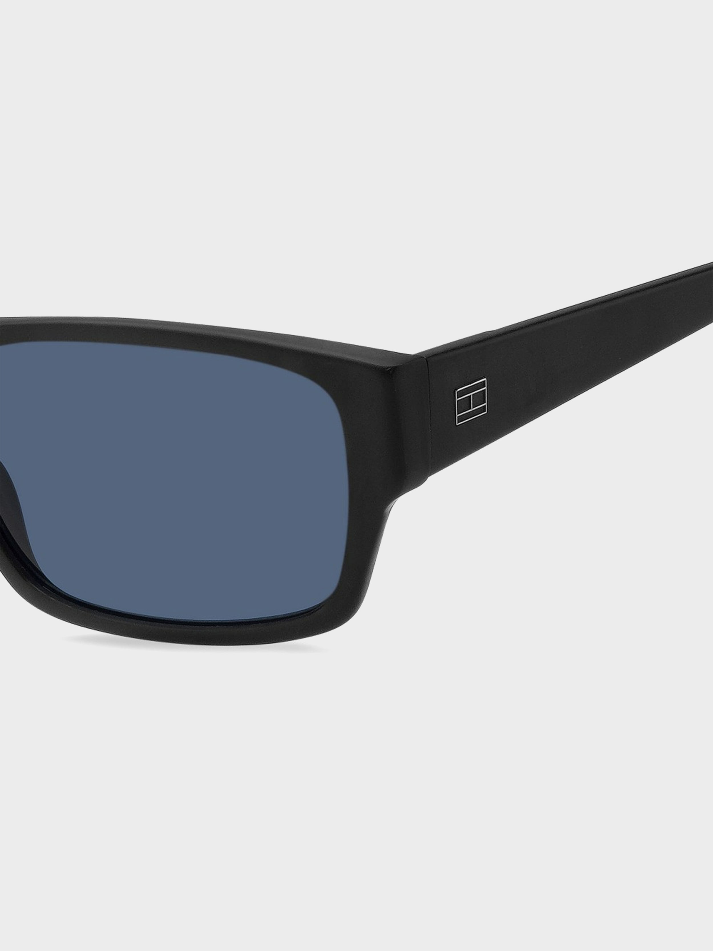 Black/Blue