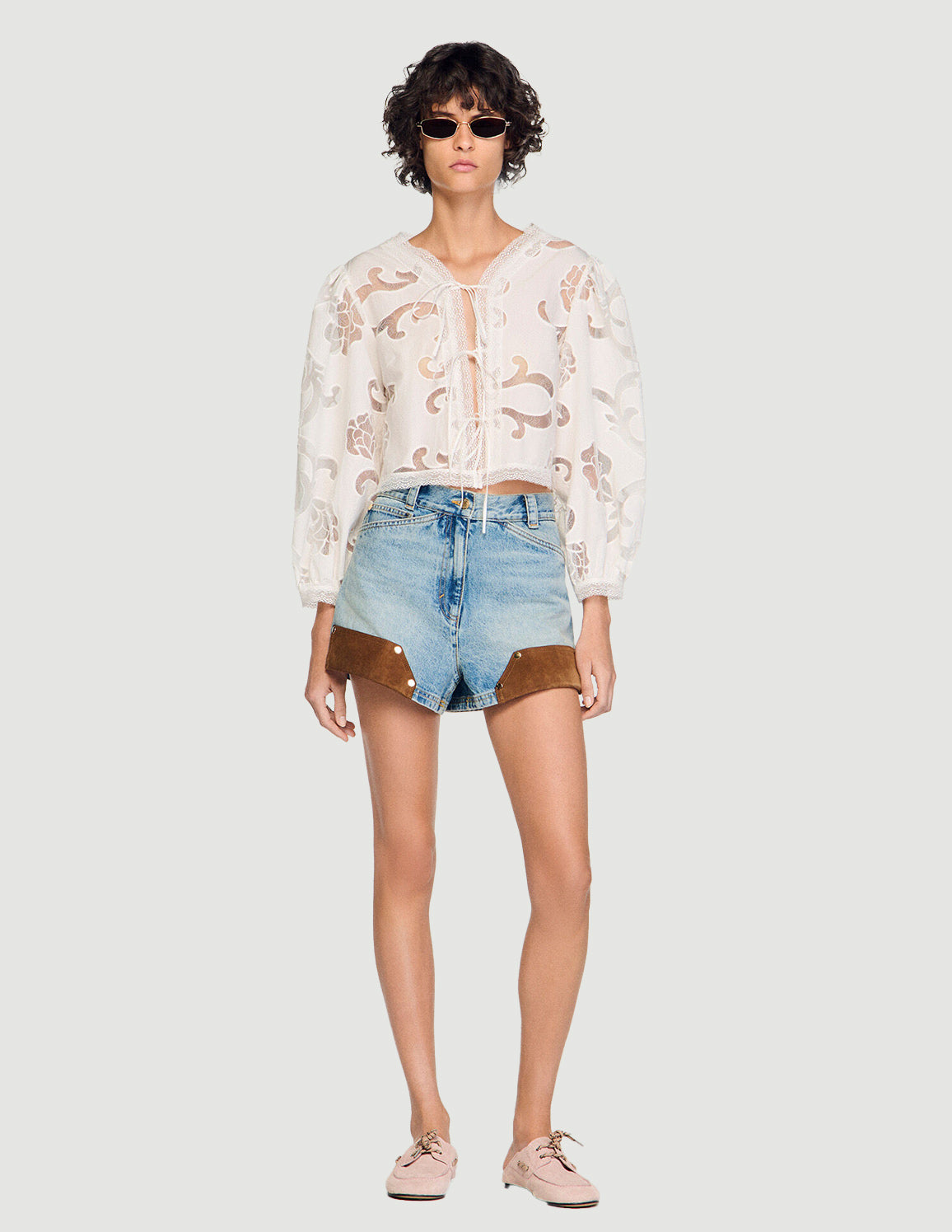 Off White