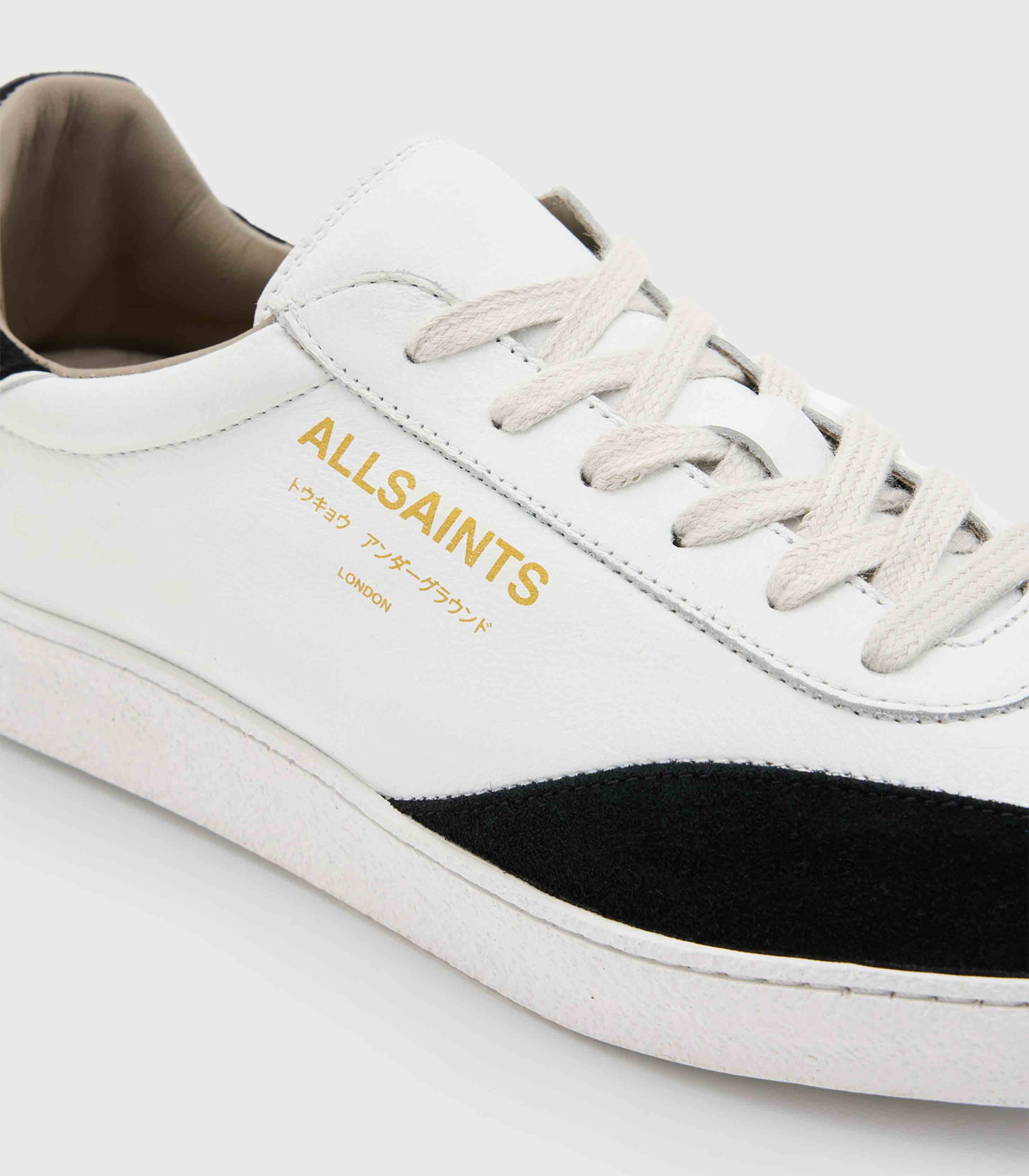 WHITE/BLACK