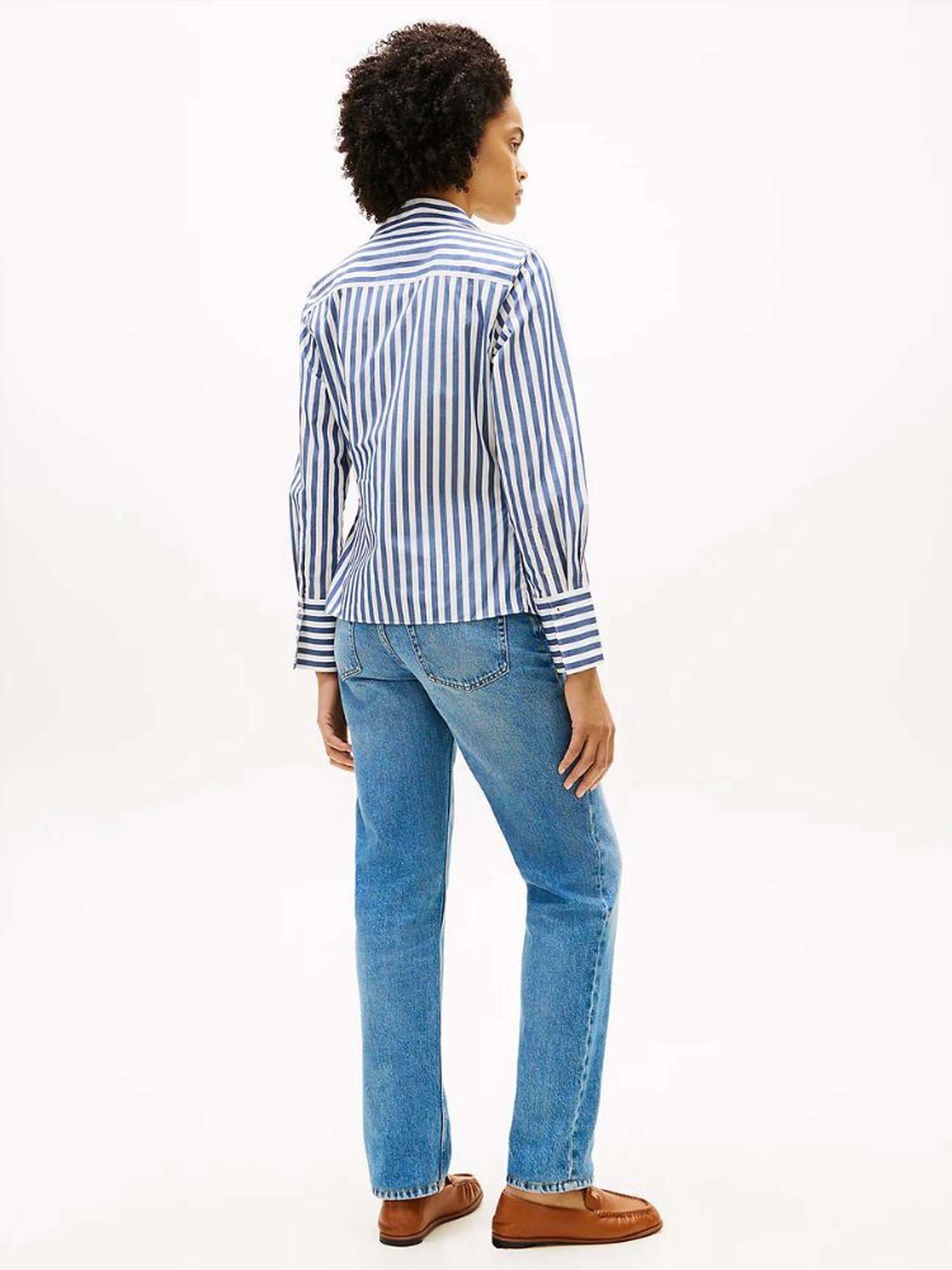 Navy / Ecru