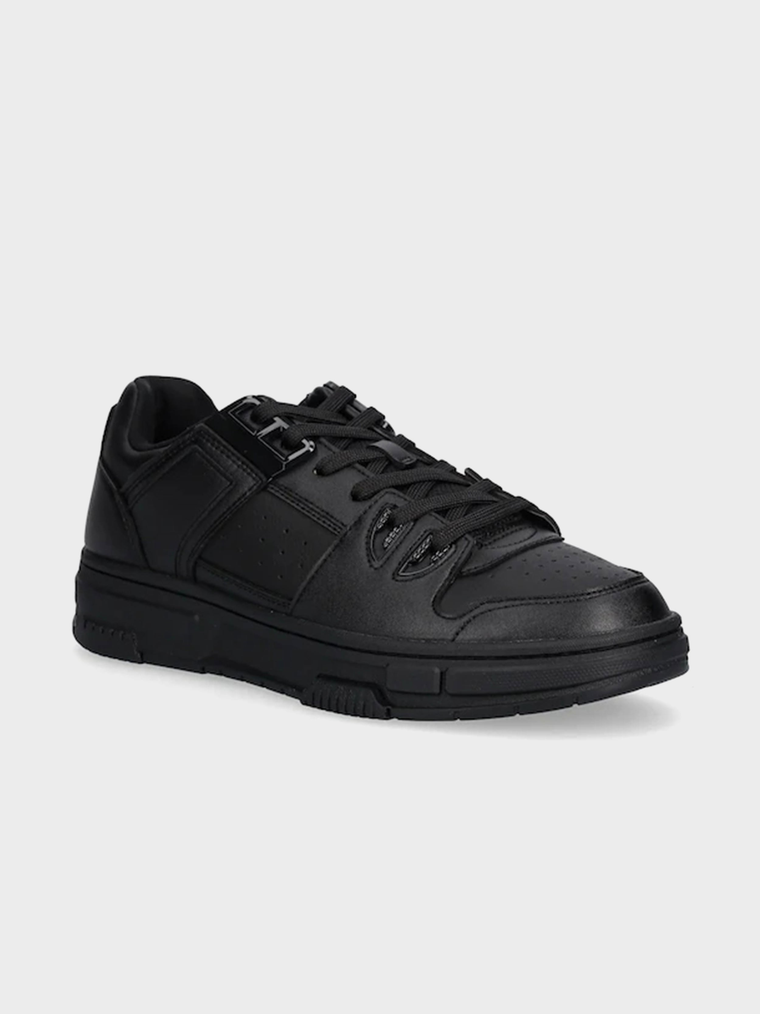 Black Oxford