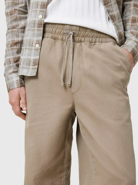 Medium Brown