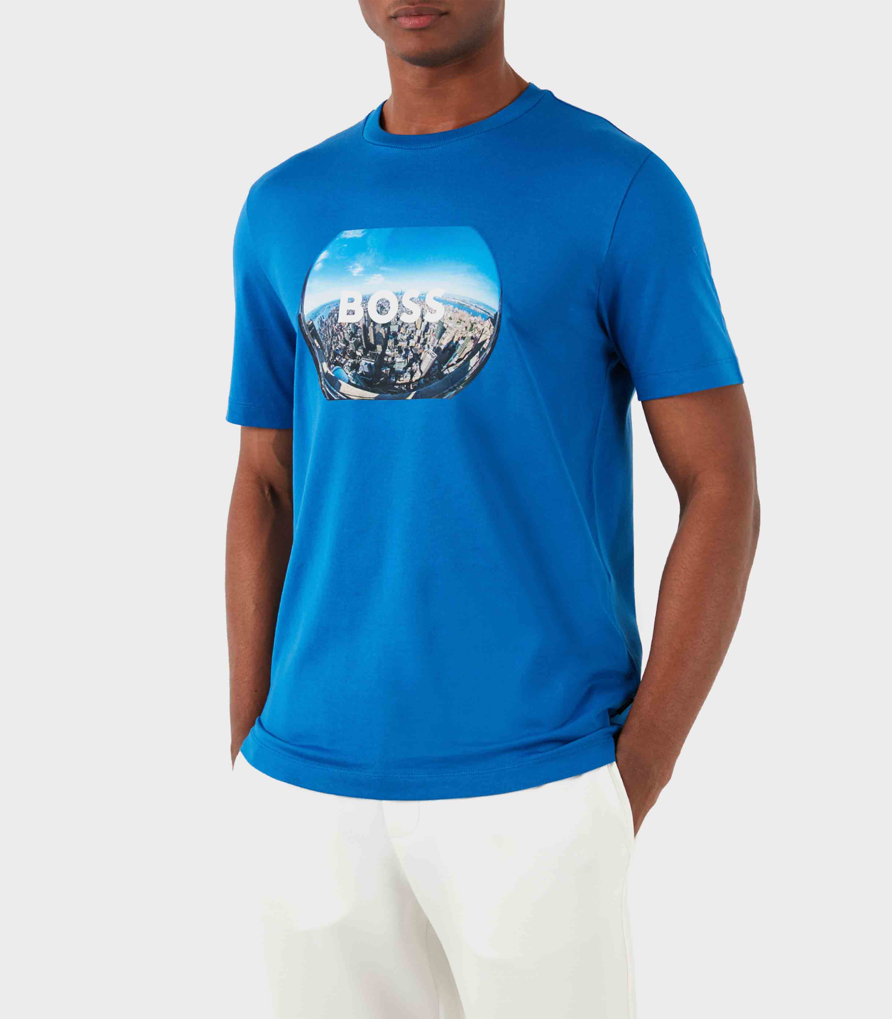 medium blue