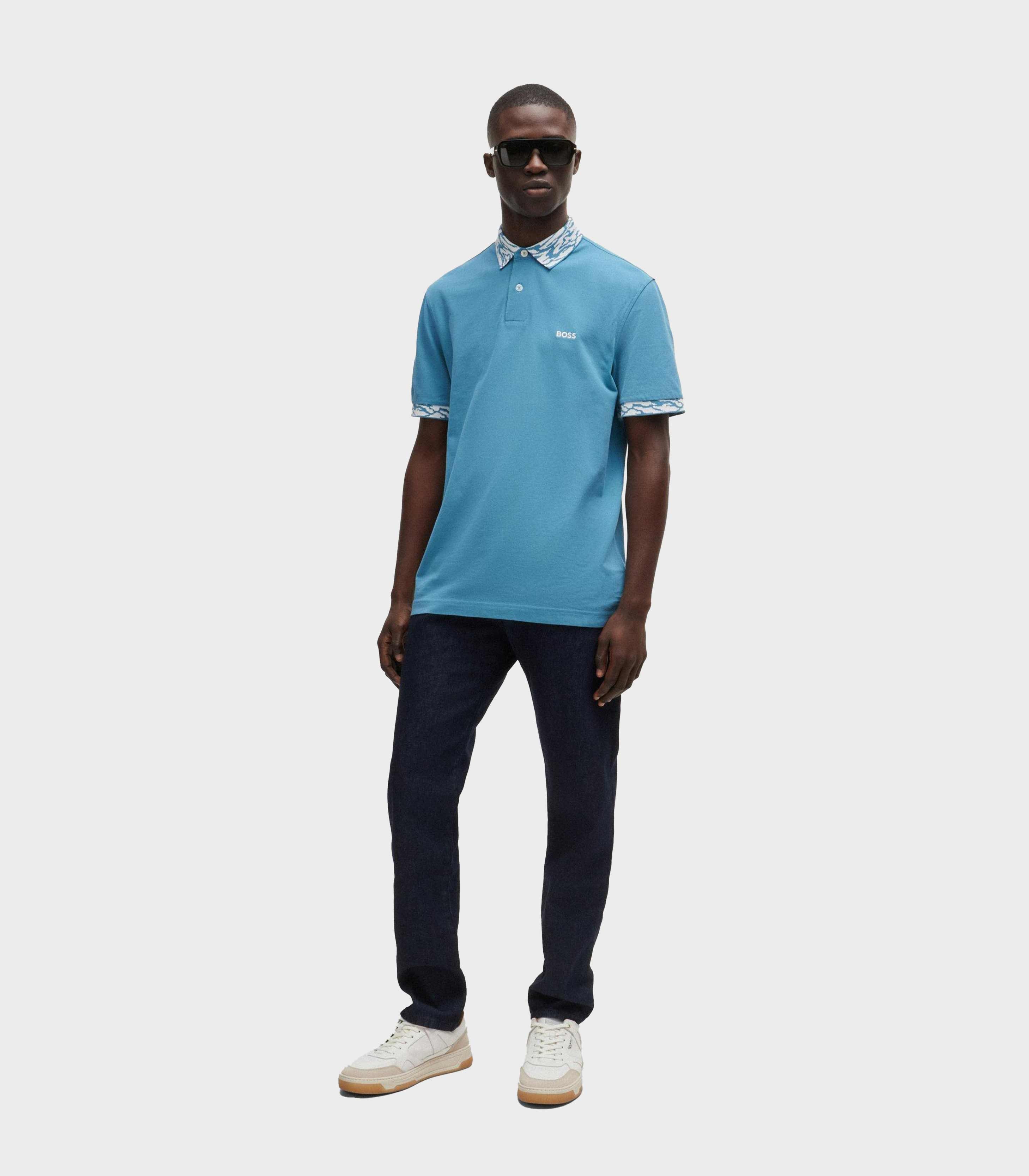 medium blue