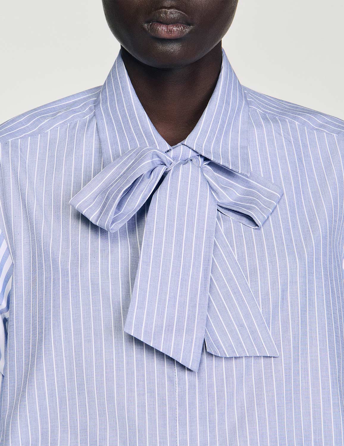 Blue / White