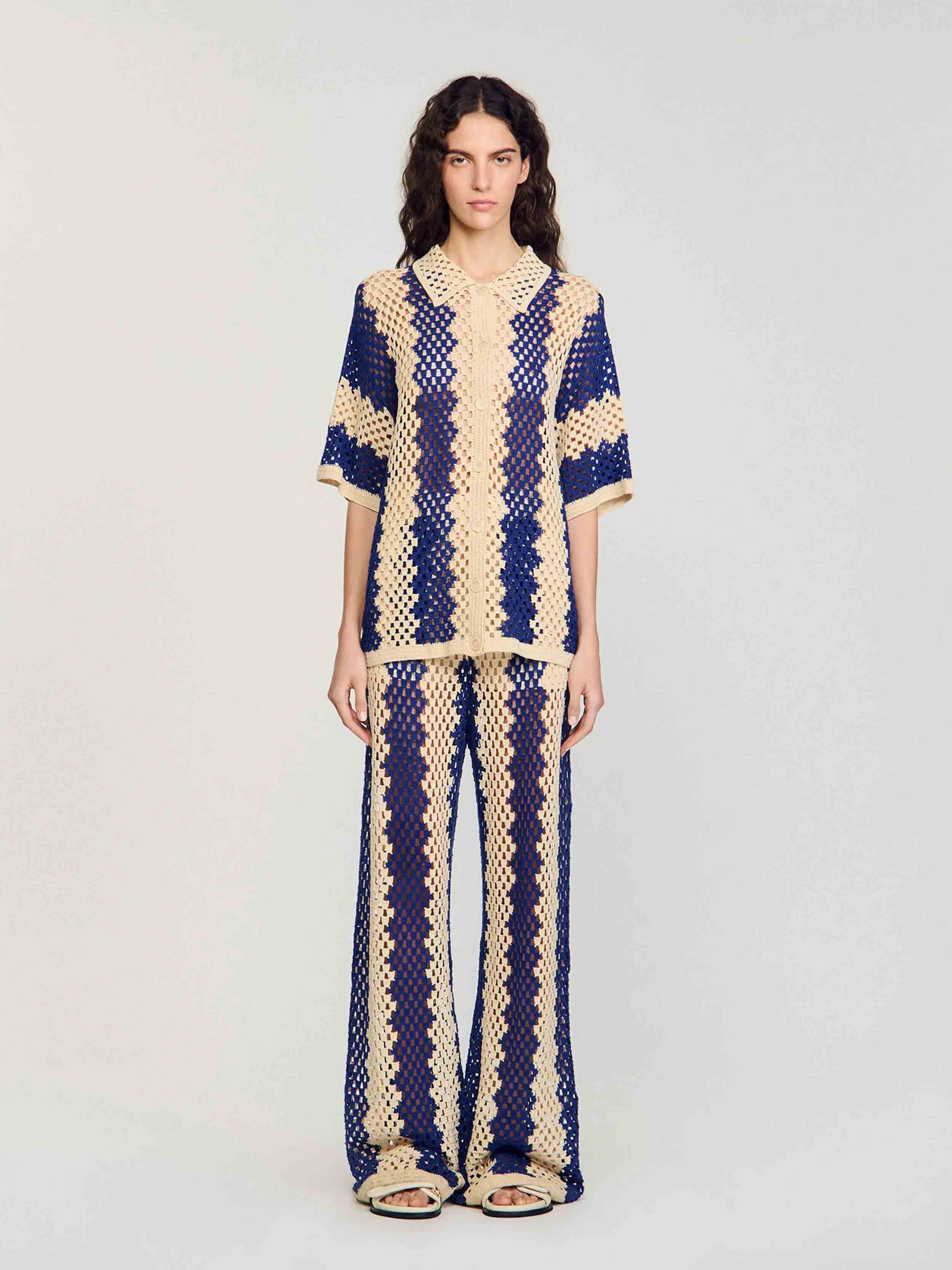 Blue / Ecru