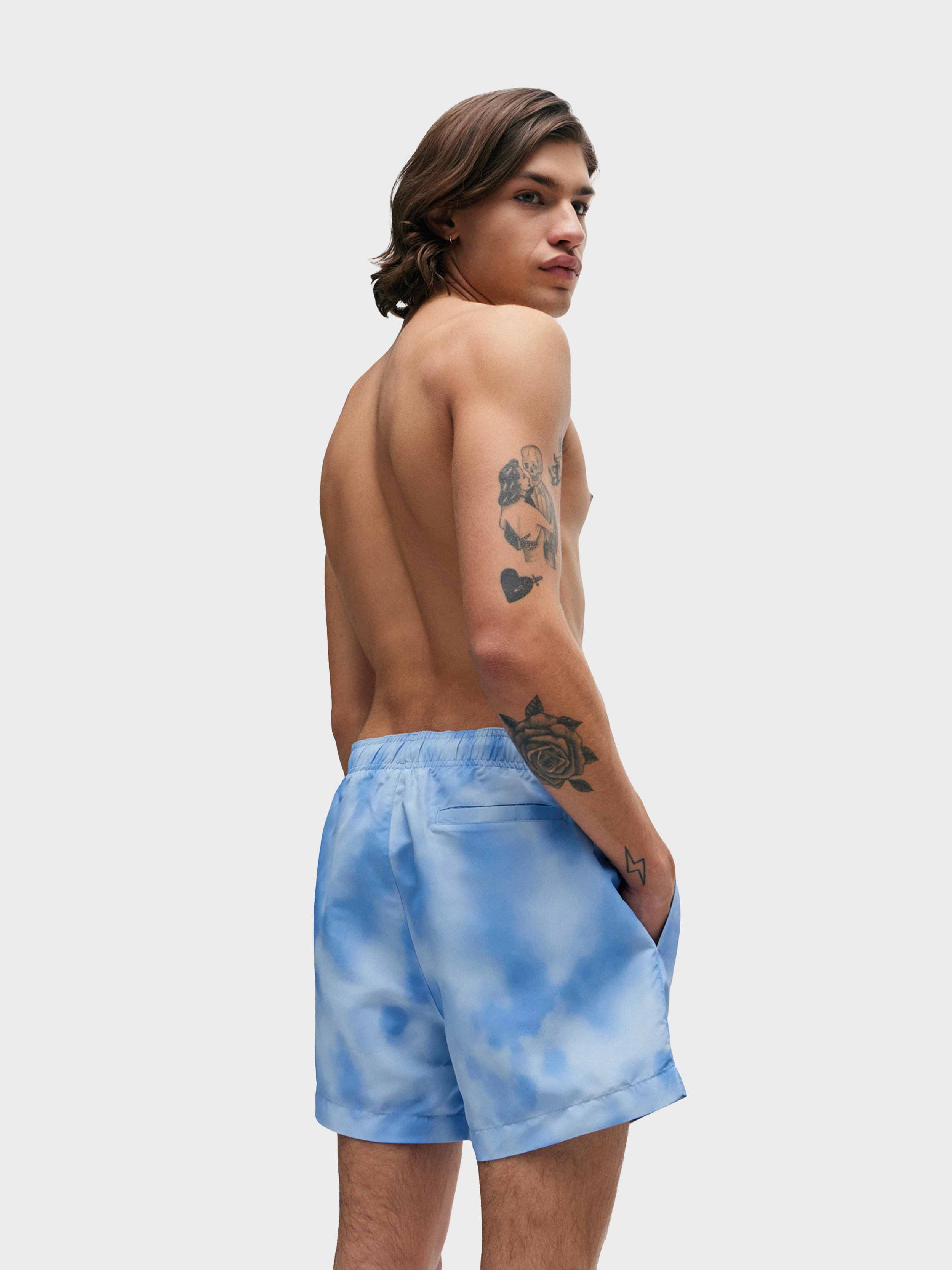 PASTAL BLUE