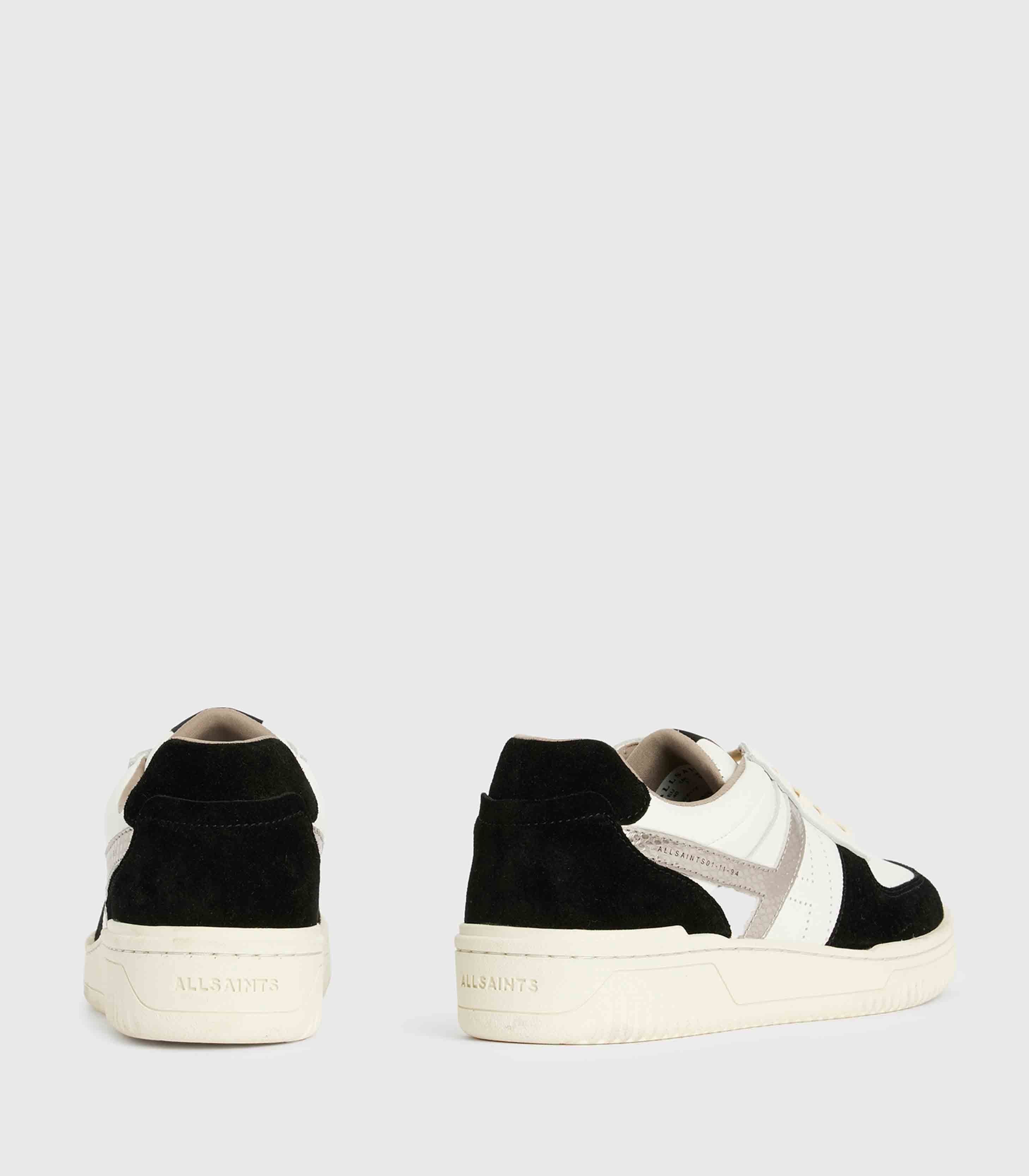 WHITE/BLACK