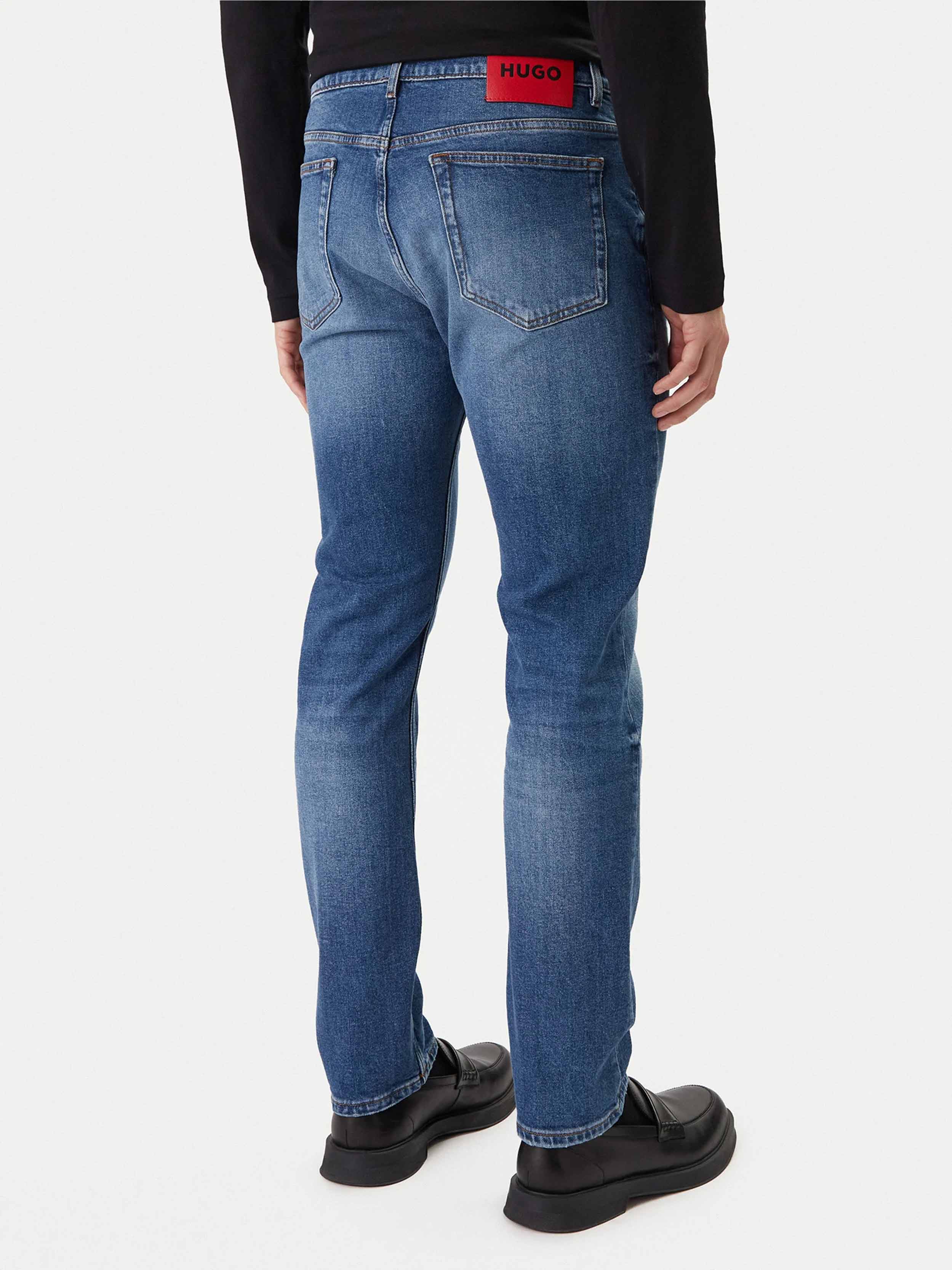 medium blue
