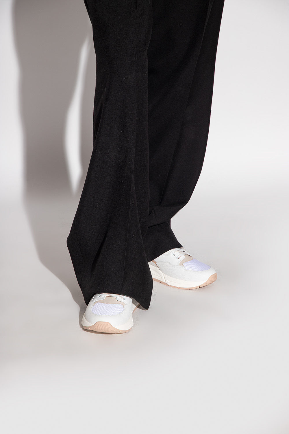 Off White 6