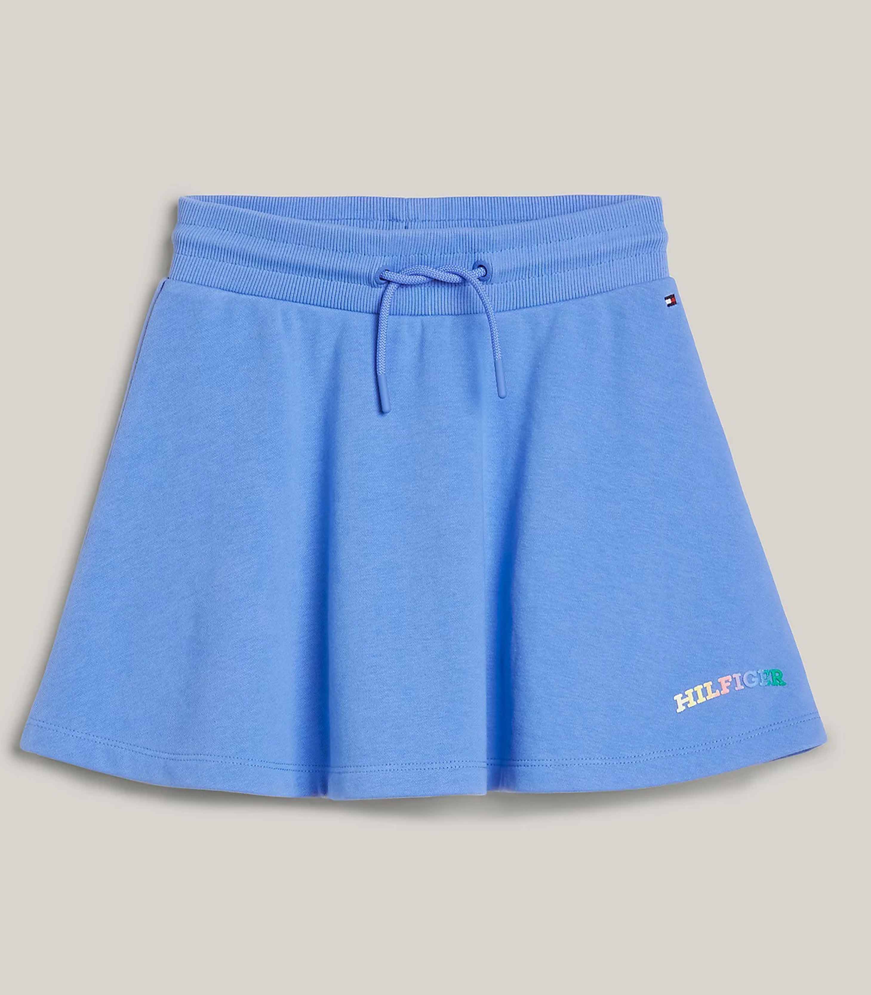 medium blue
