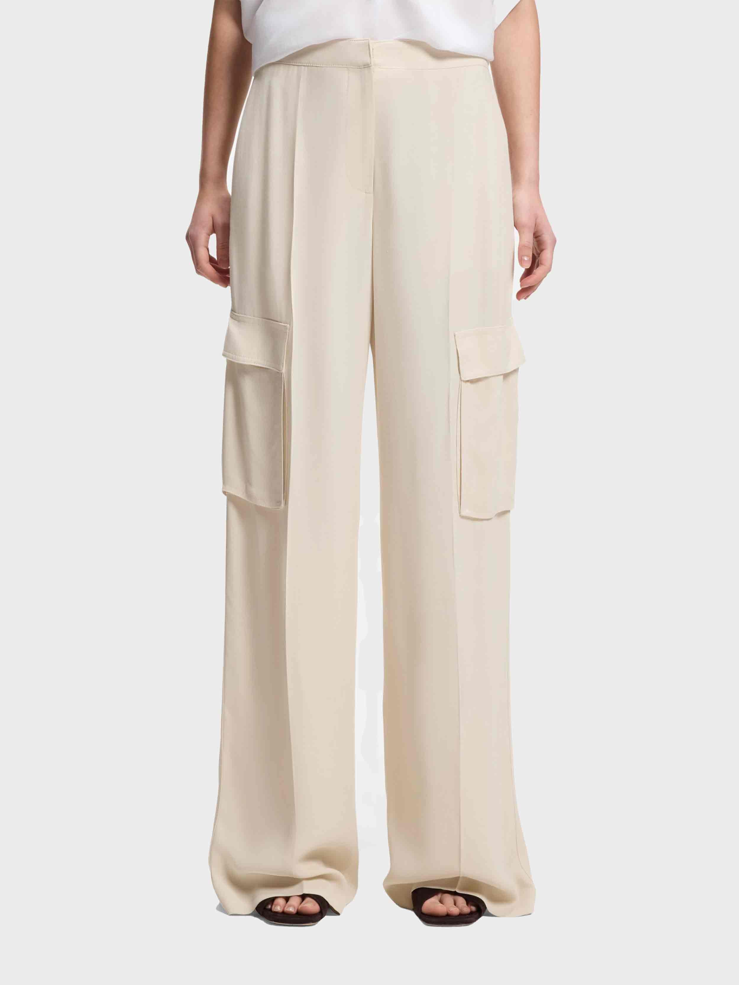 Open Beige