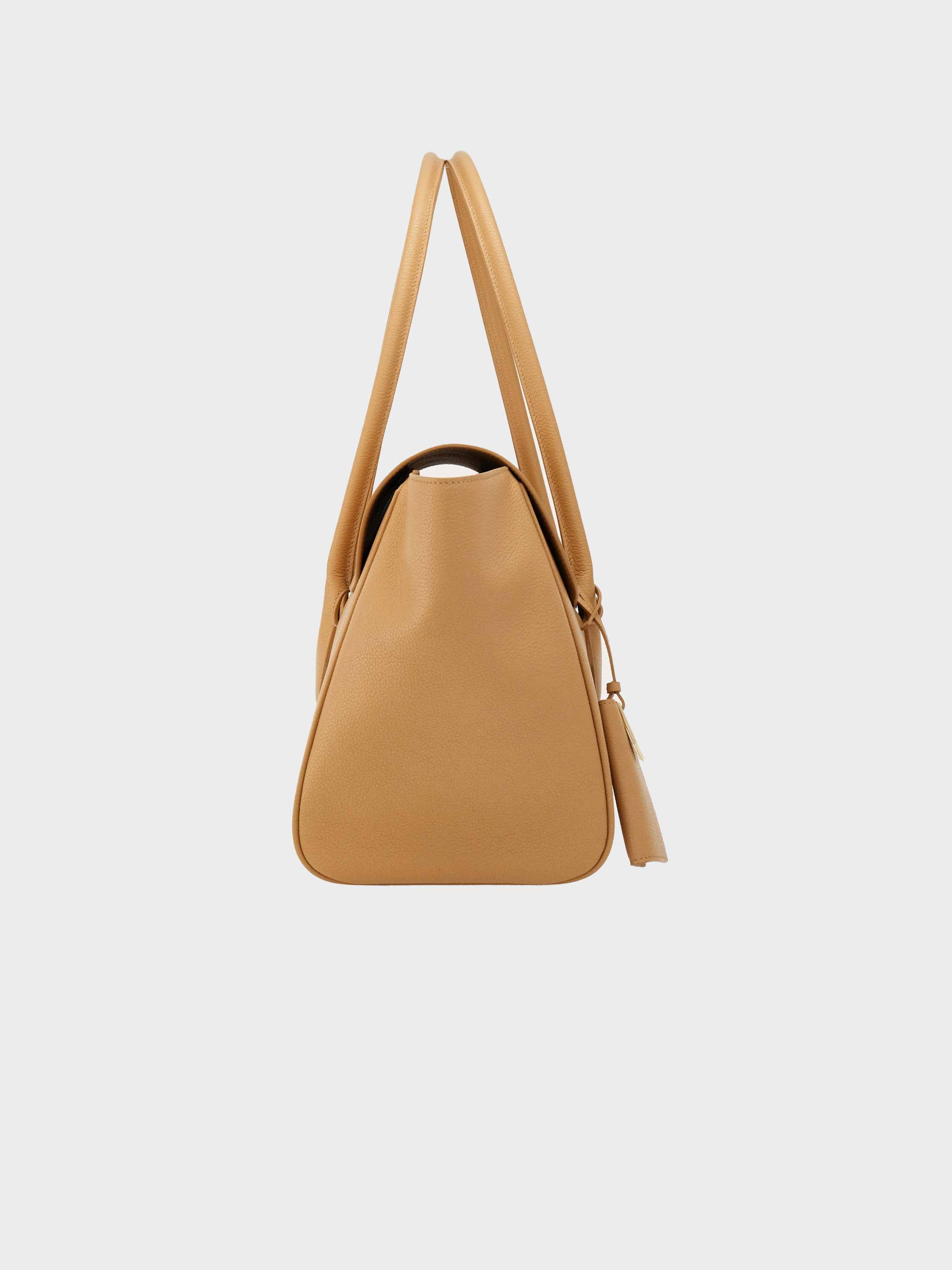 Light Camel