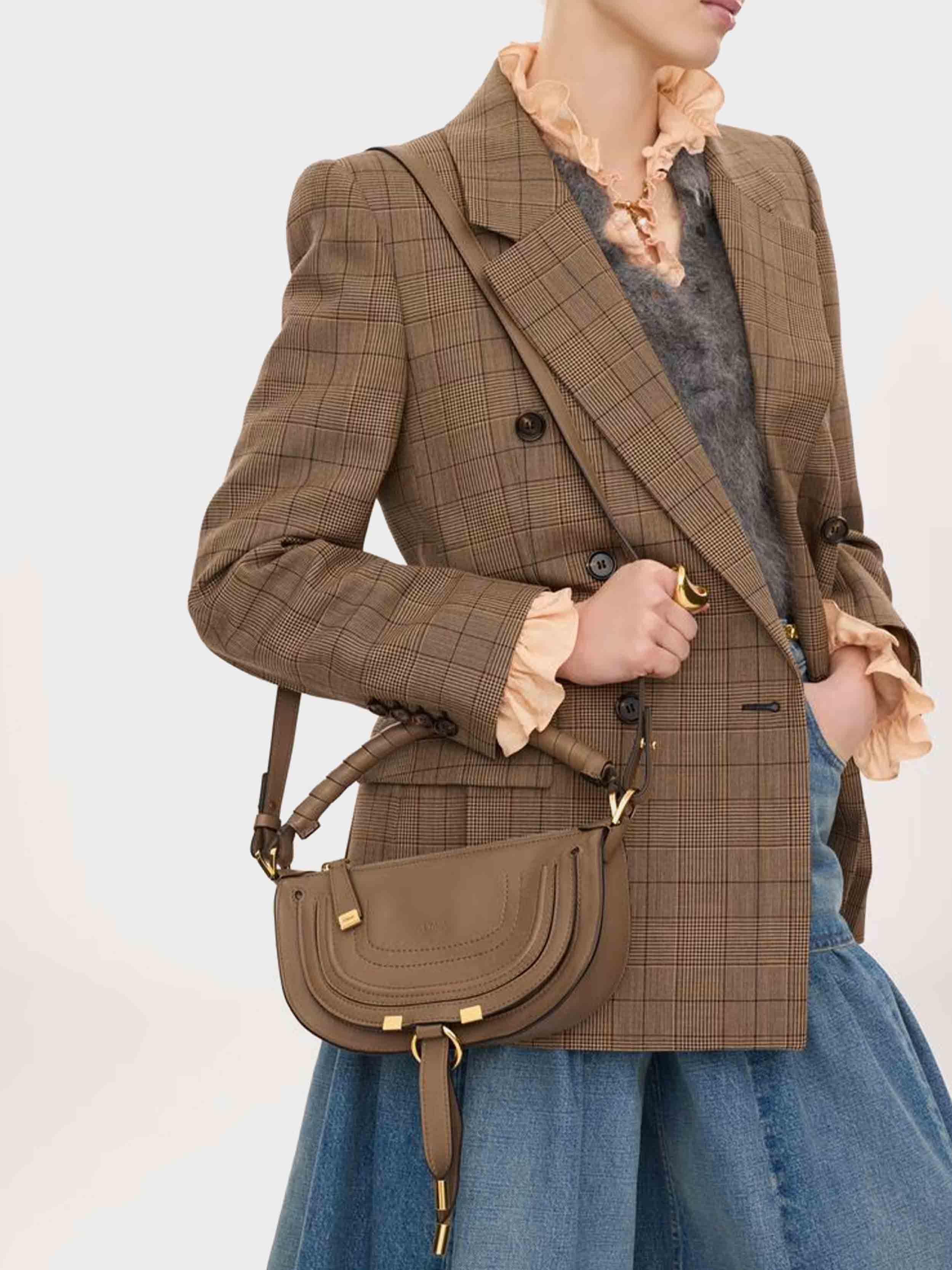 Medium Brown