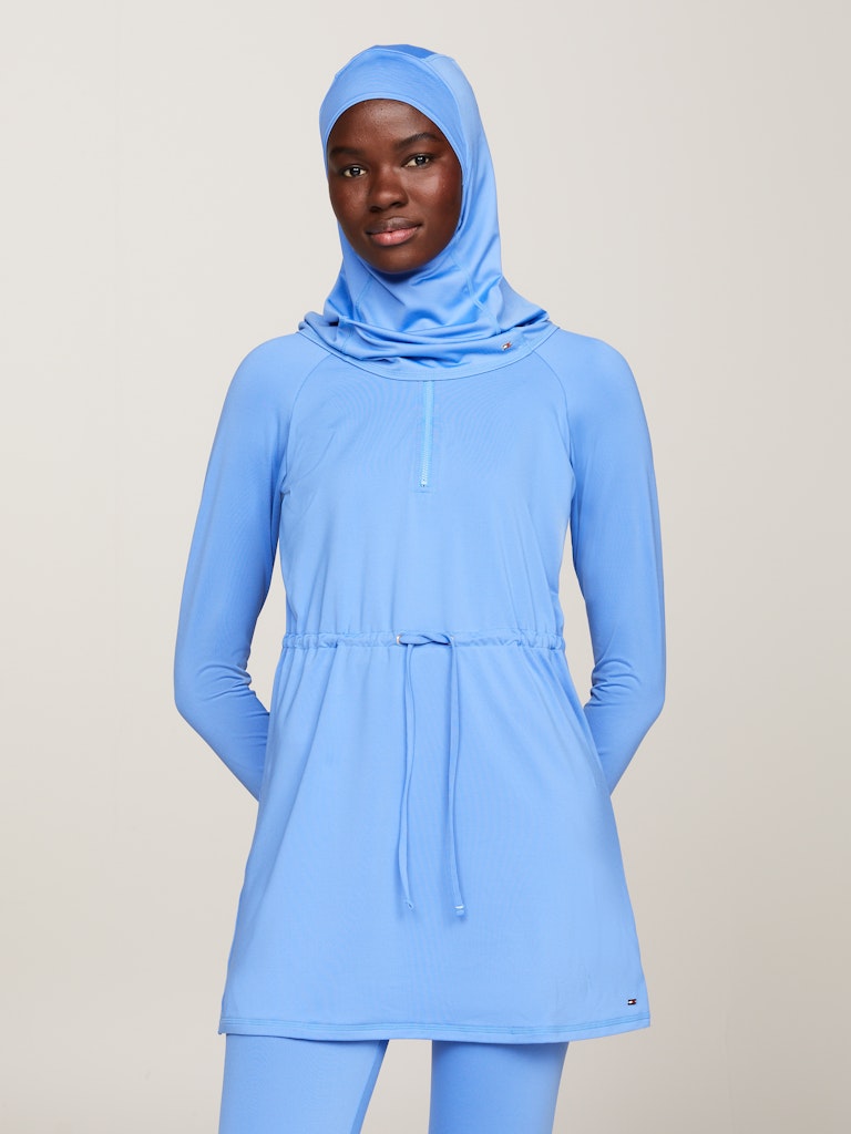 medium blue