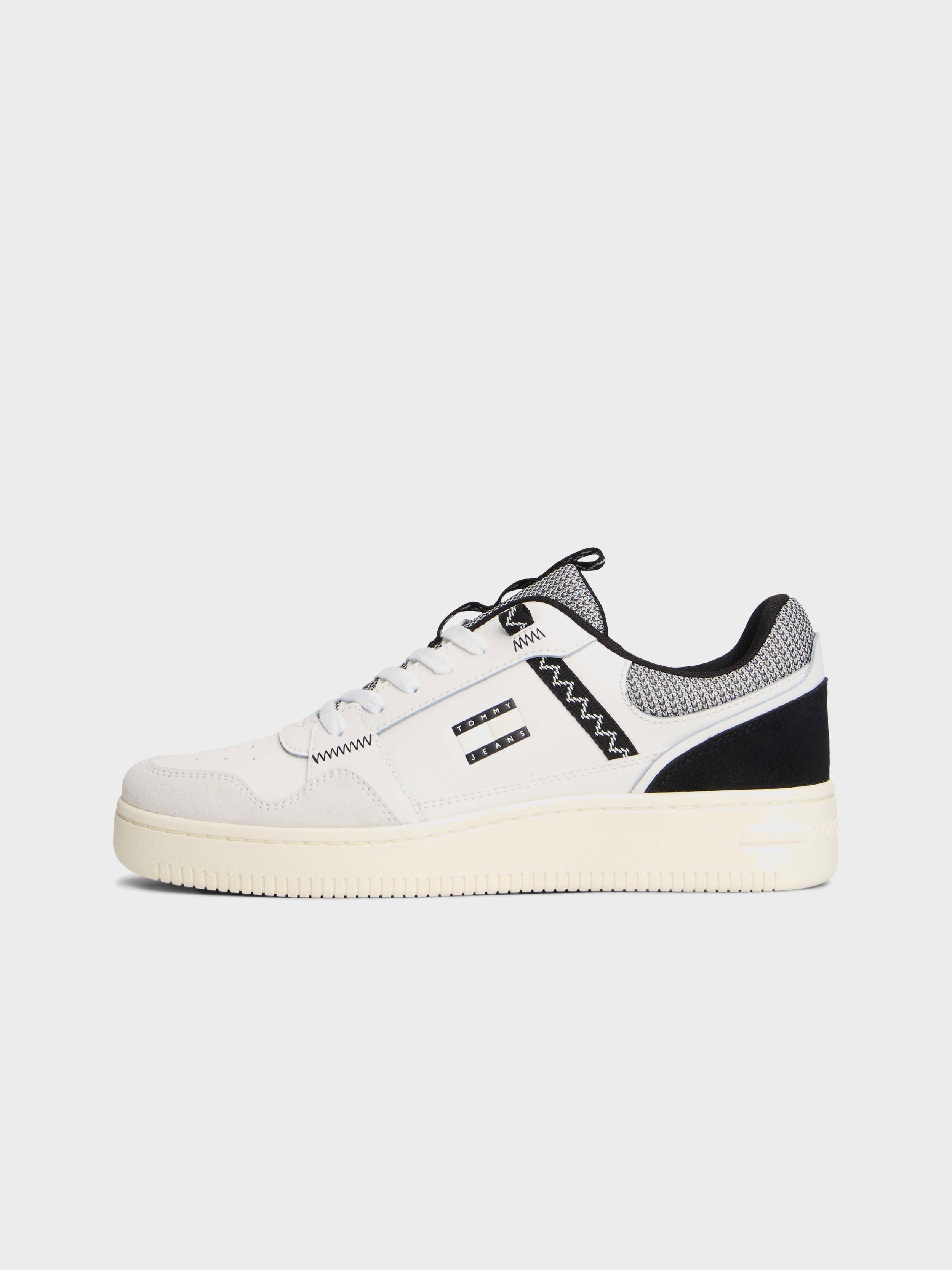 Ecru/Black