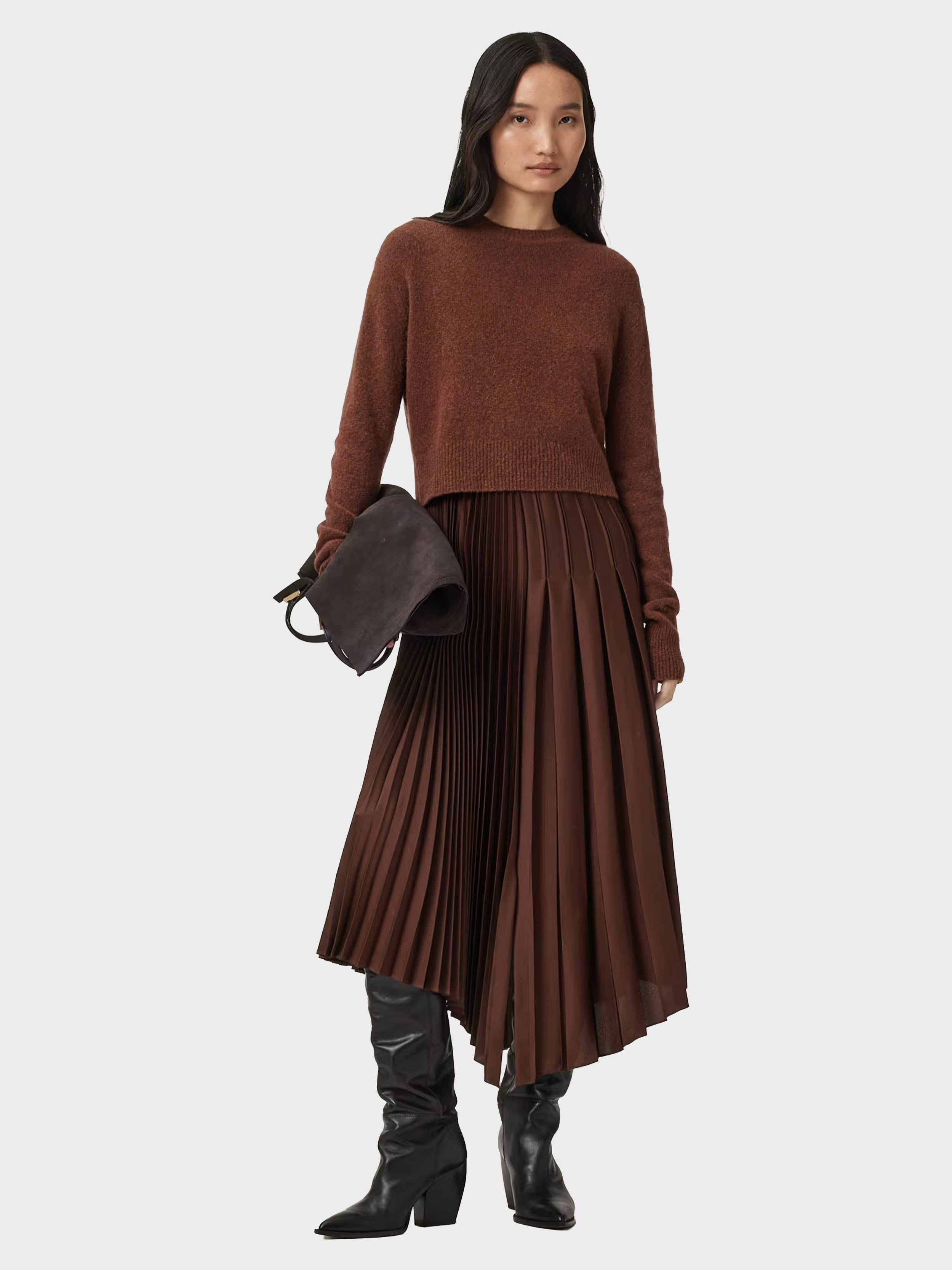 CHESTNUT BROWN