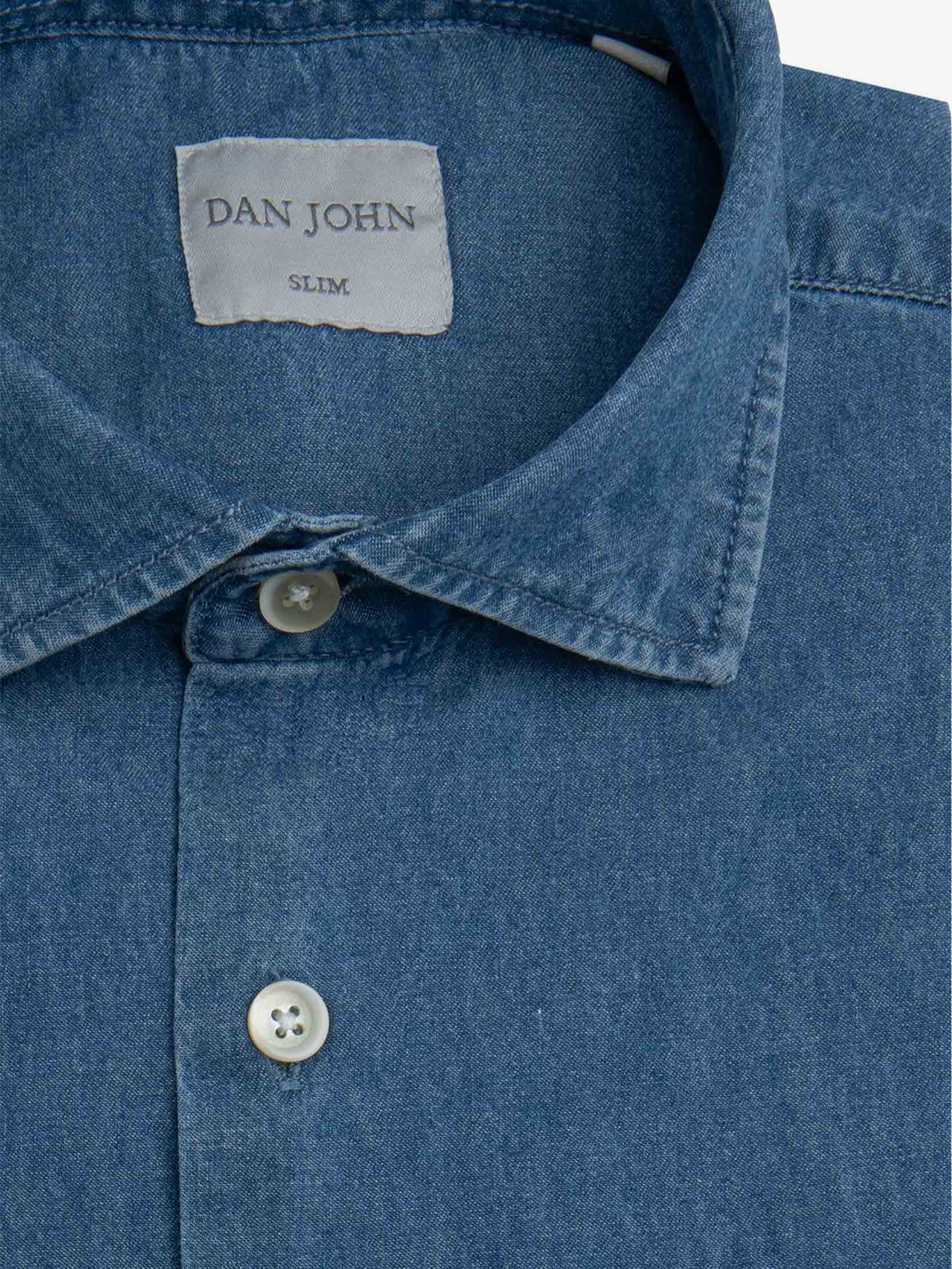 medium blue
