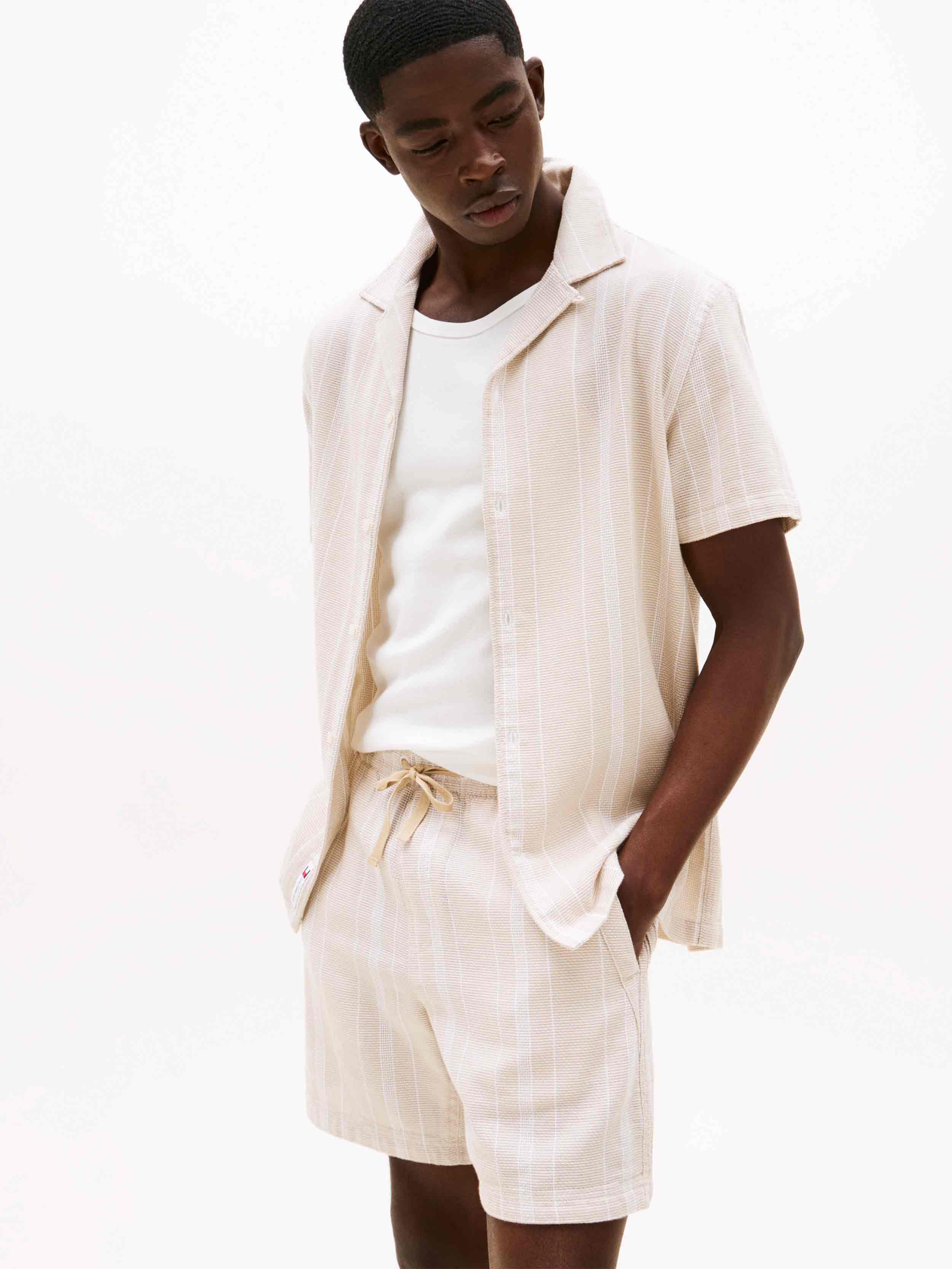 WHITE/BEIGE