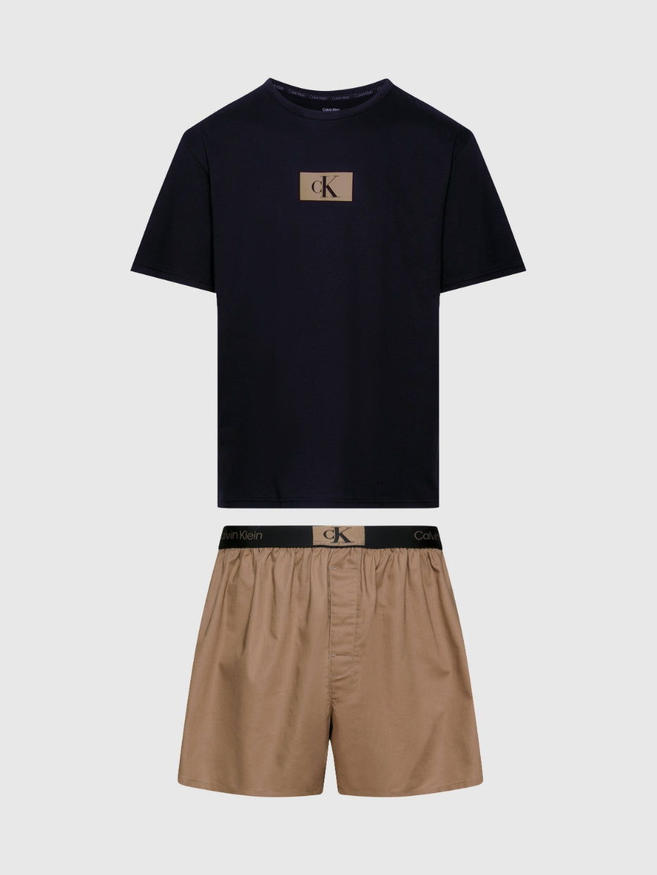 Black/Beige