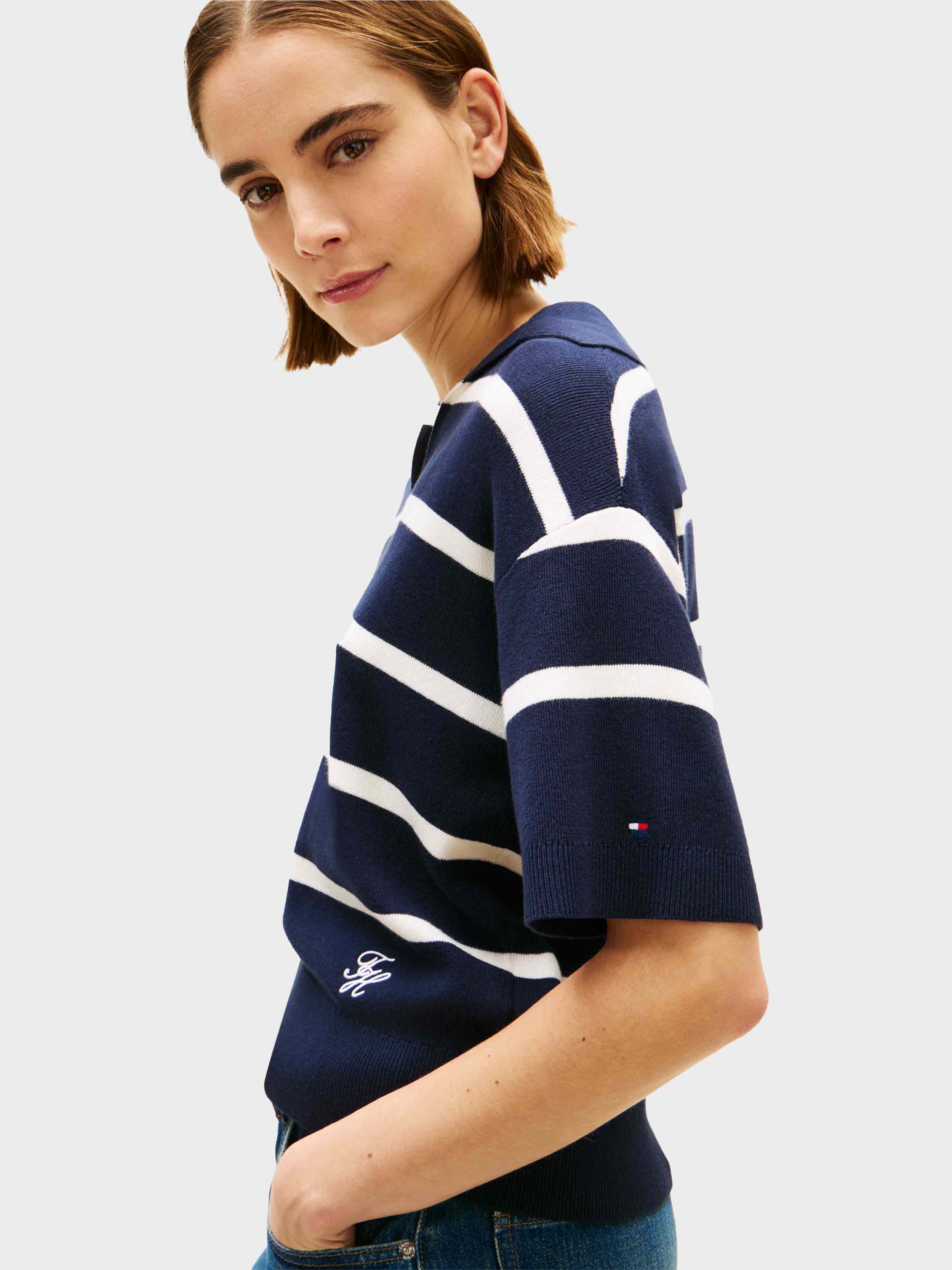 White/Navy stripe
