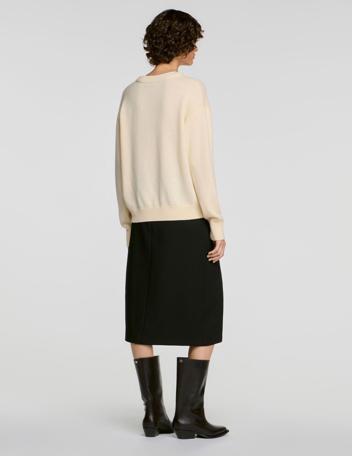 Off White