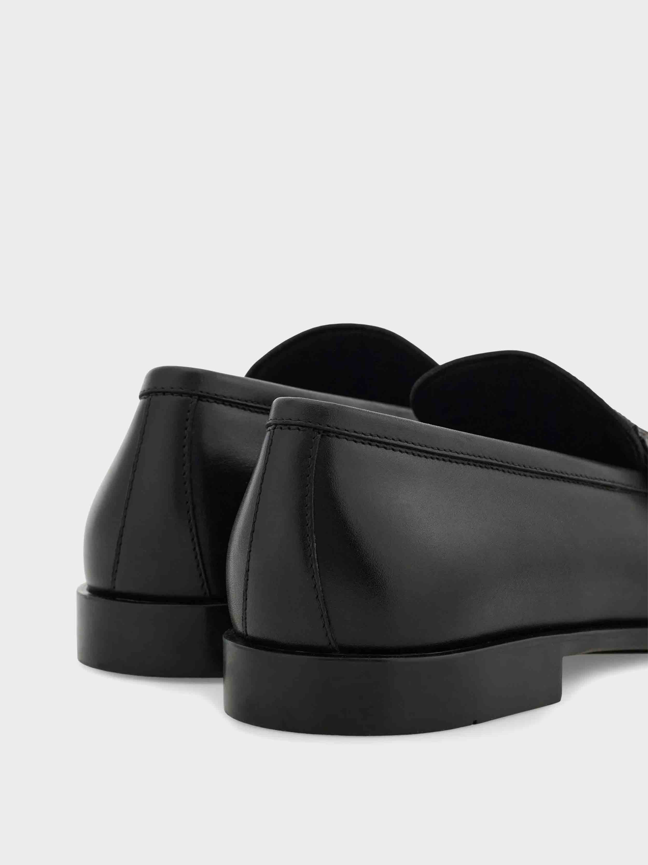BLACK 6