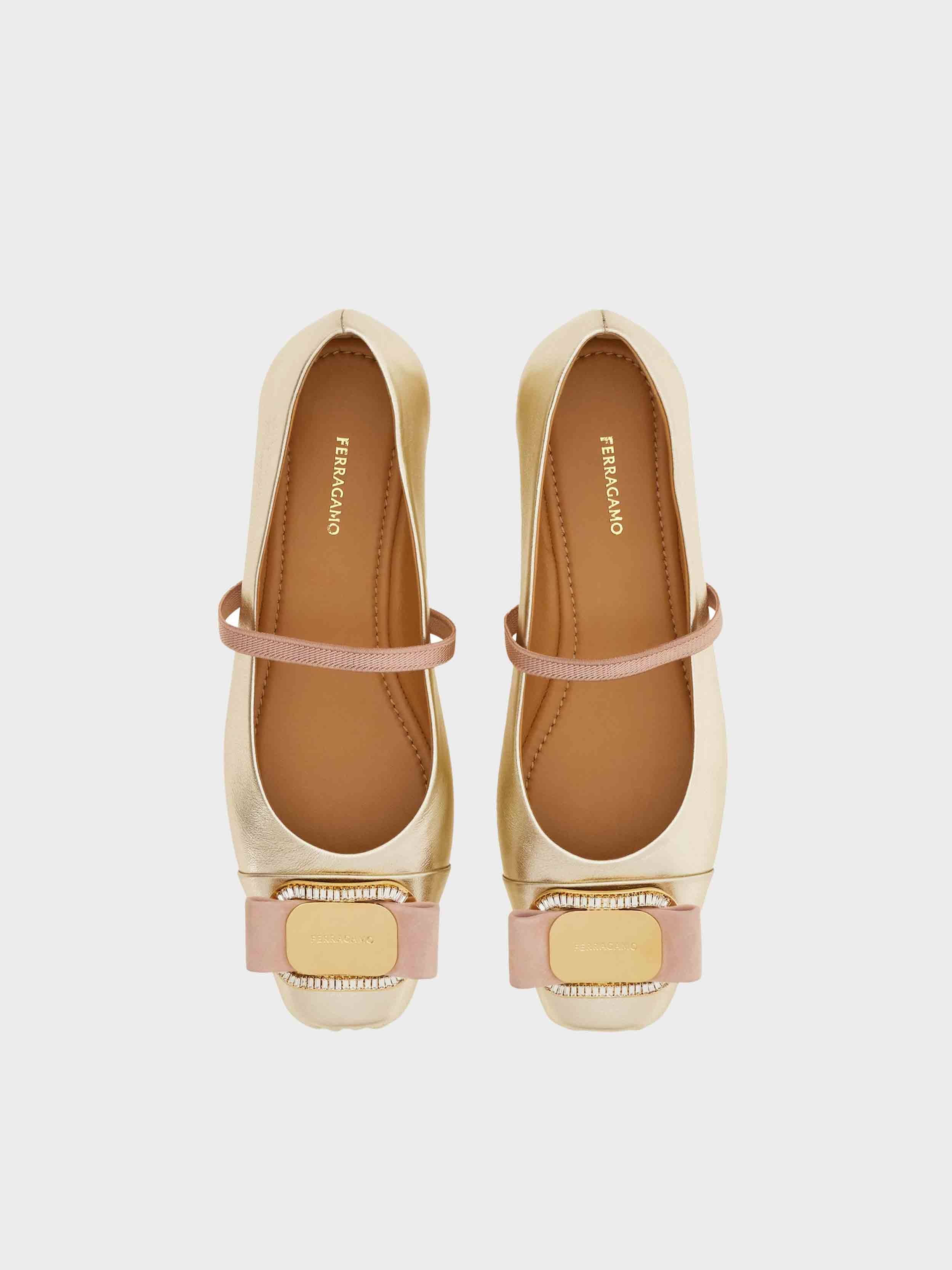 Ivory / Pink