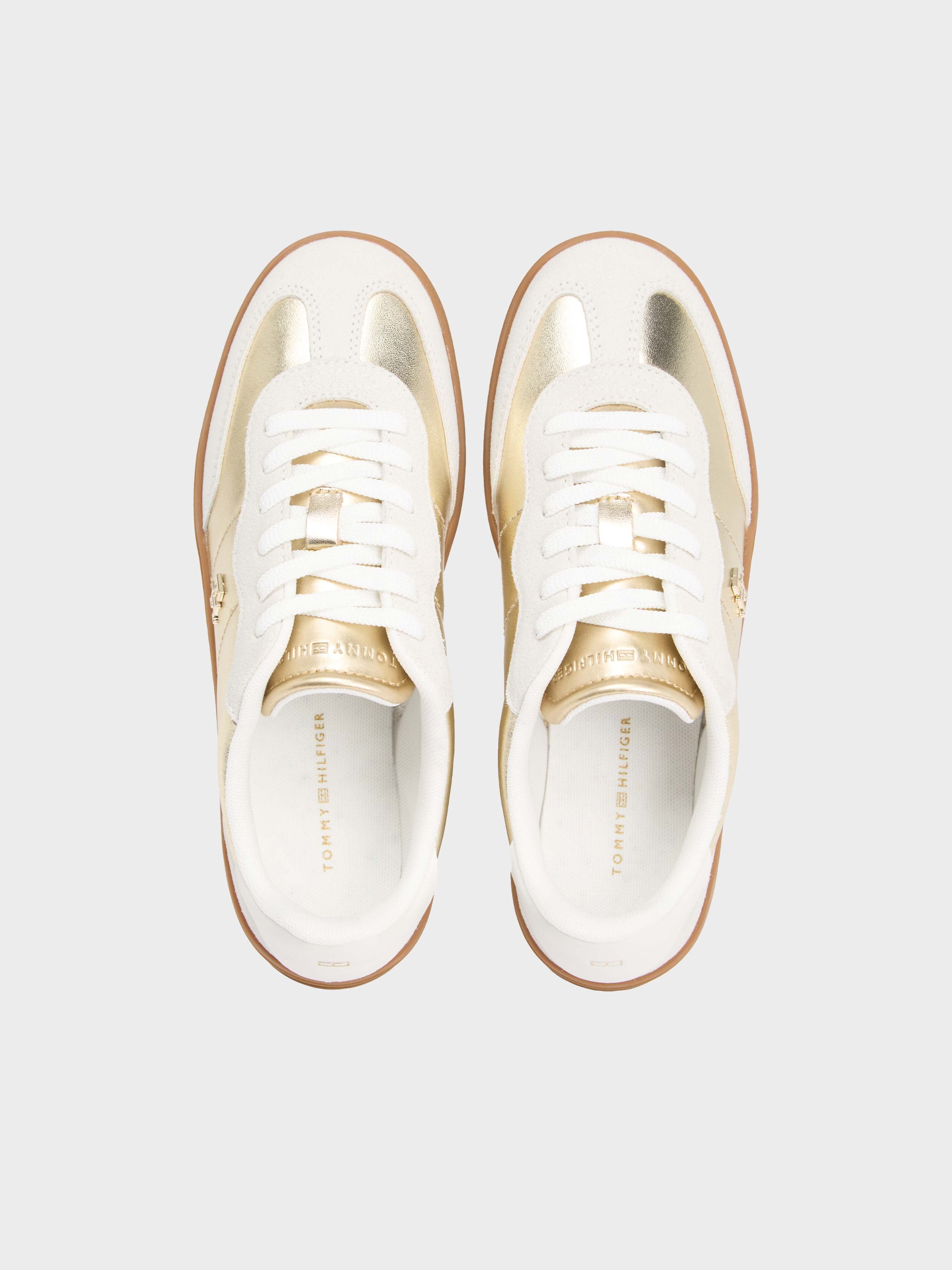 WHITE/GOLD