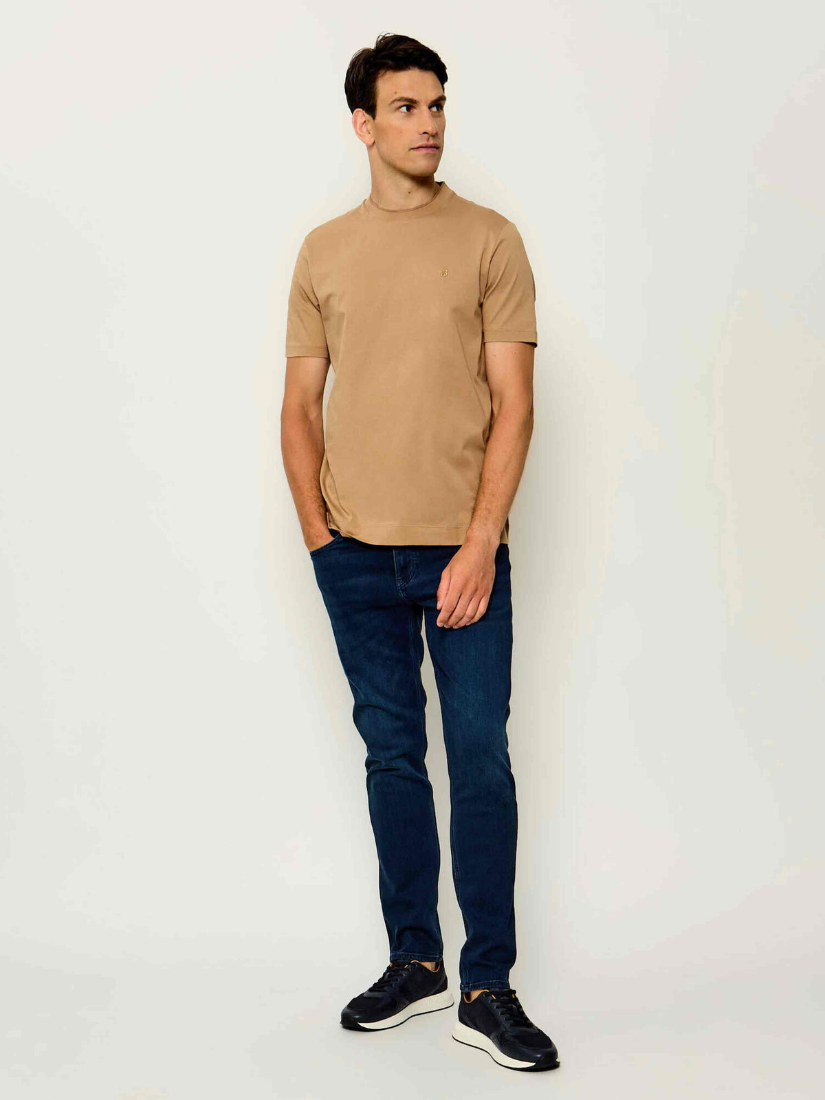 Medium Beige