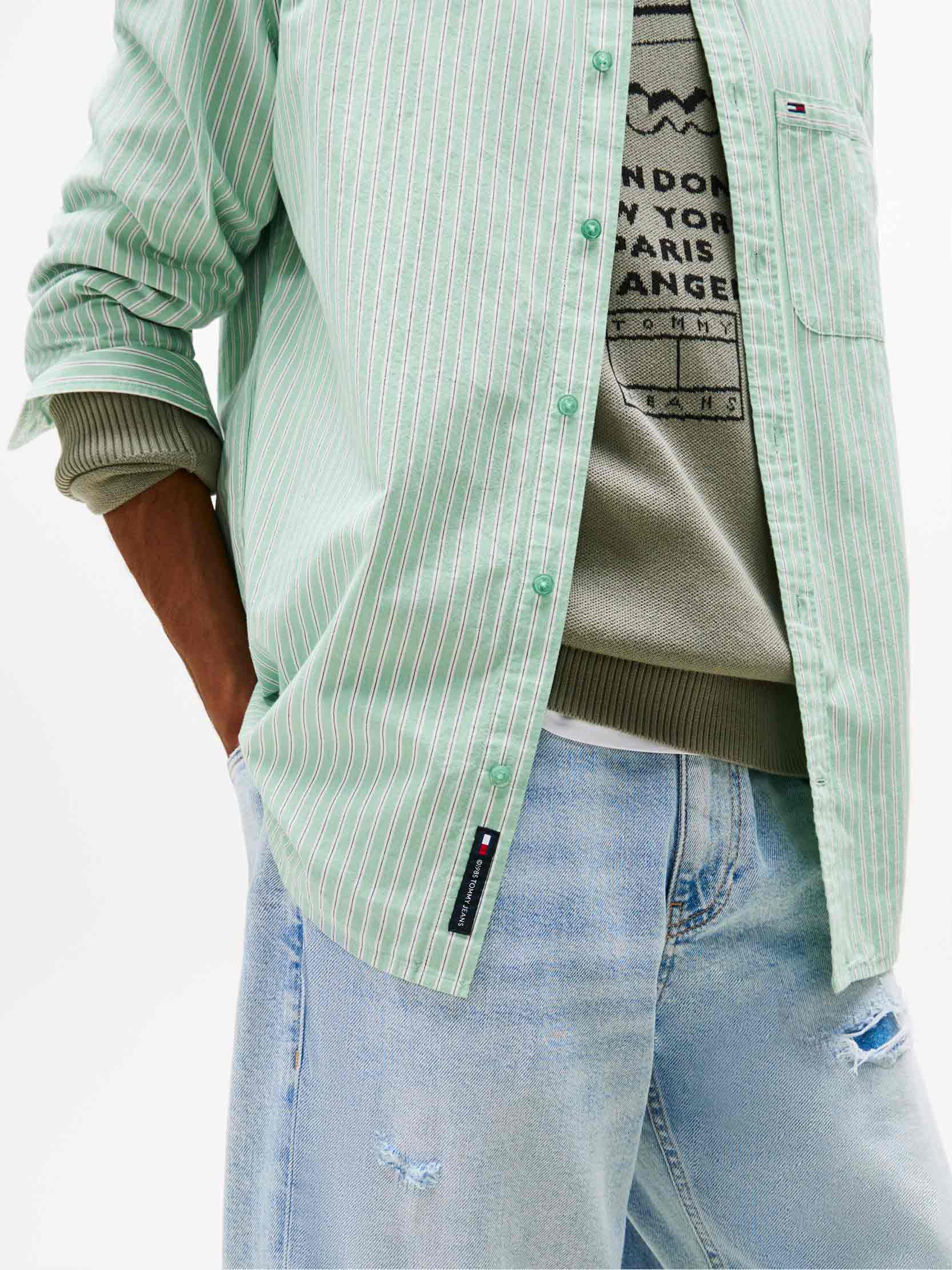 Green / White