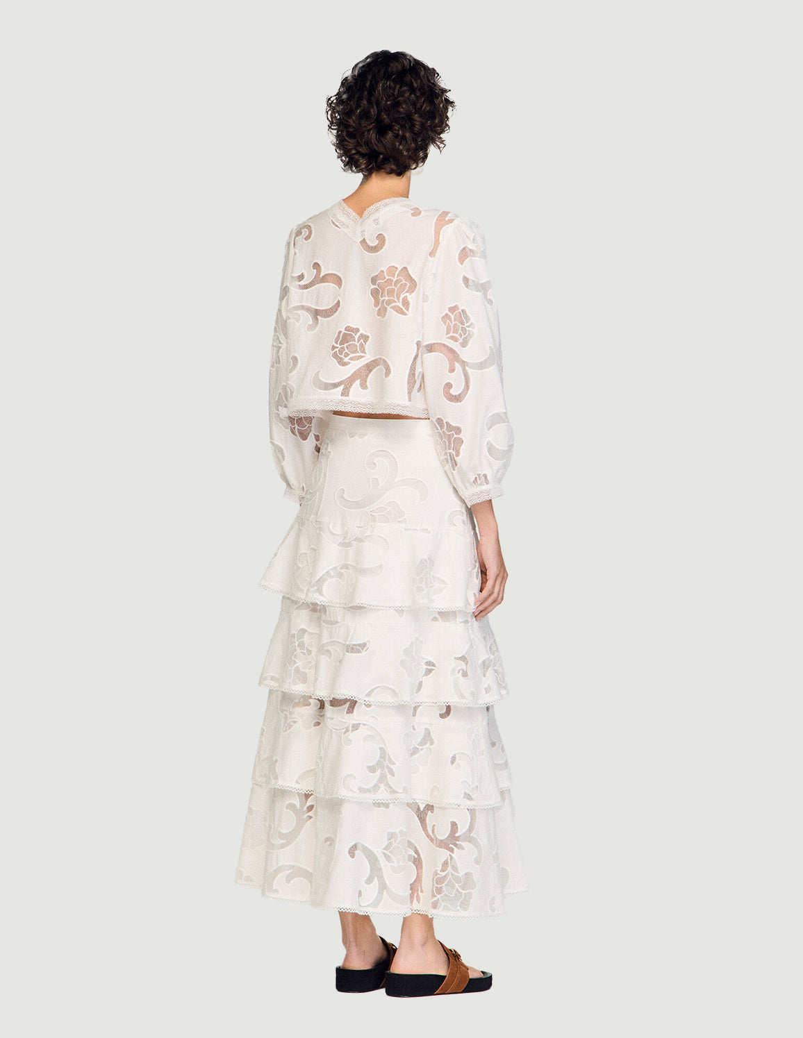 Off White